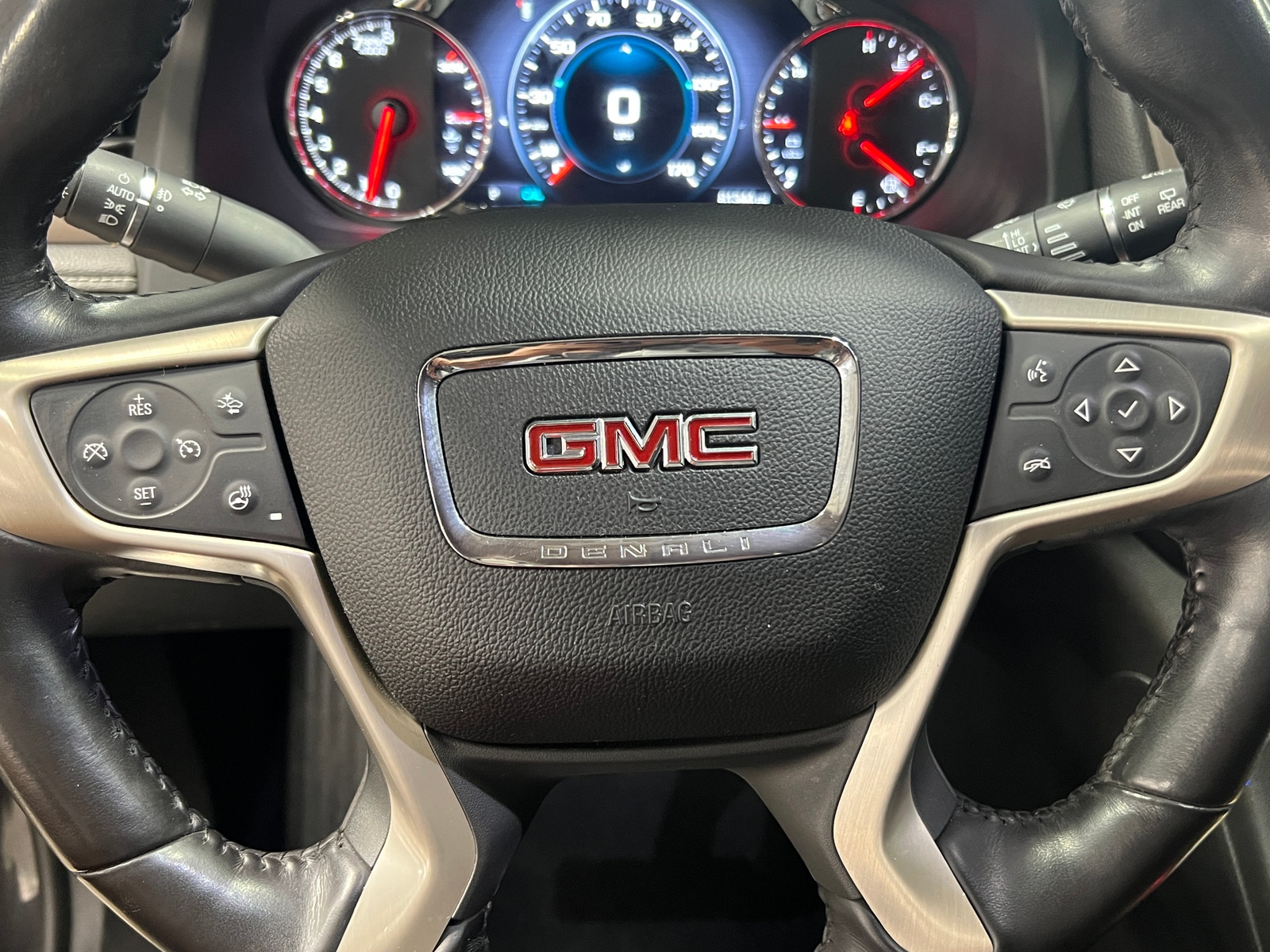 Thumbnail: 2018 GMC Acadia - 4