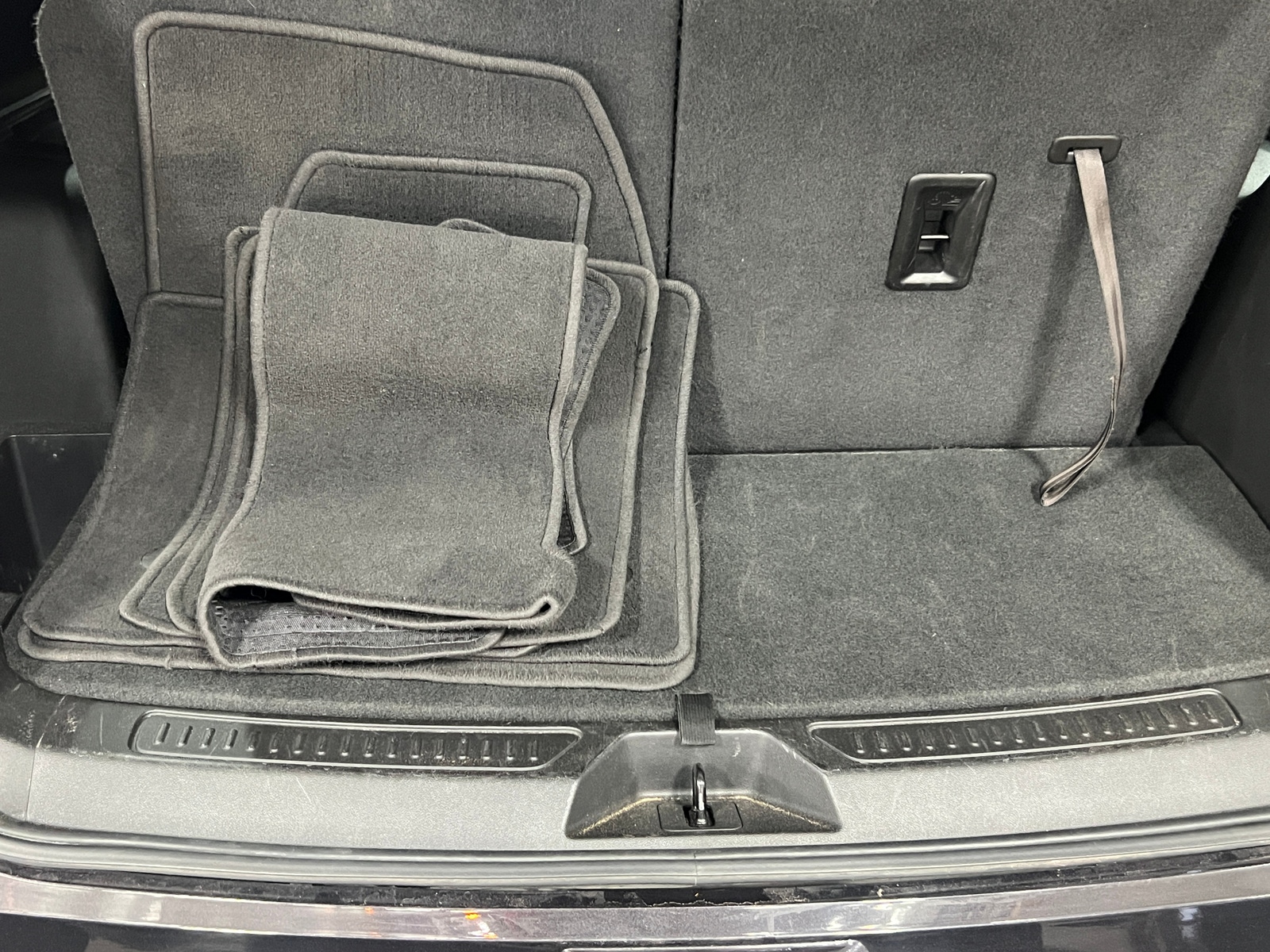 Thumbnail: 2018 GMC Acadia - 6