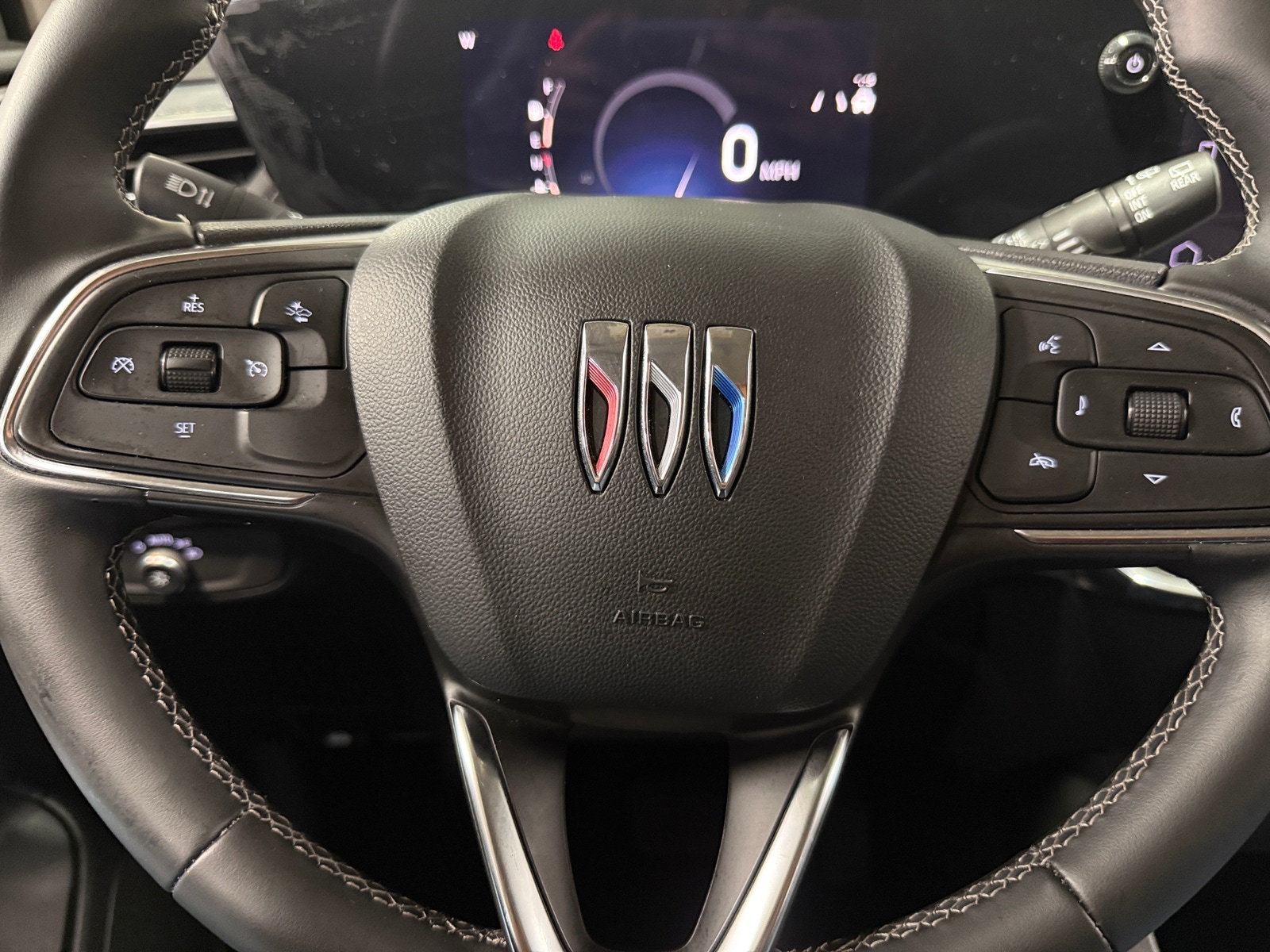 Thumbnail: 2025 Buick Encore GX - 4