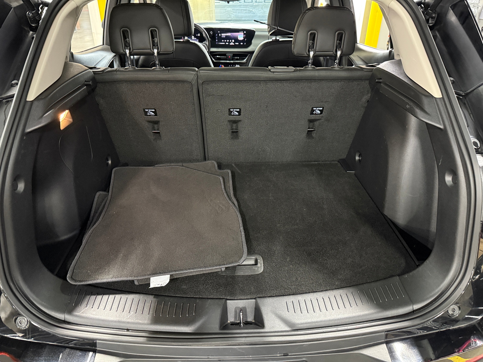 Thumbnail: 2025 Buick Encore GX - 6