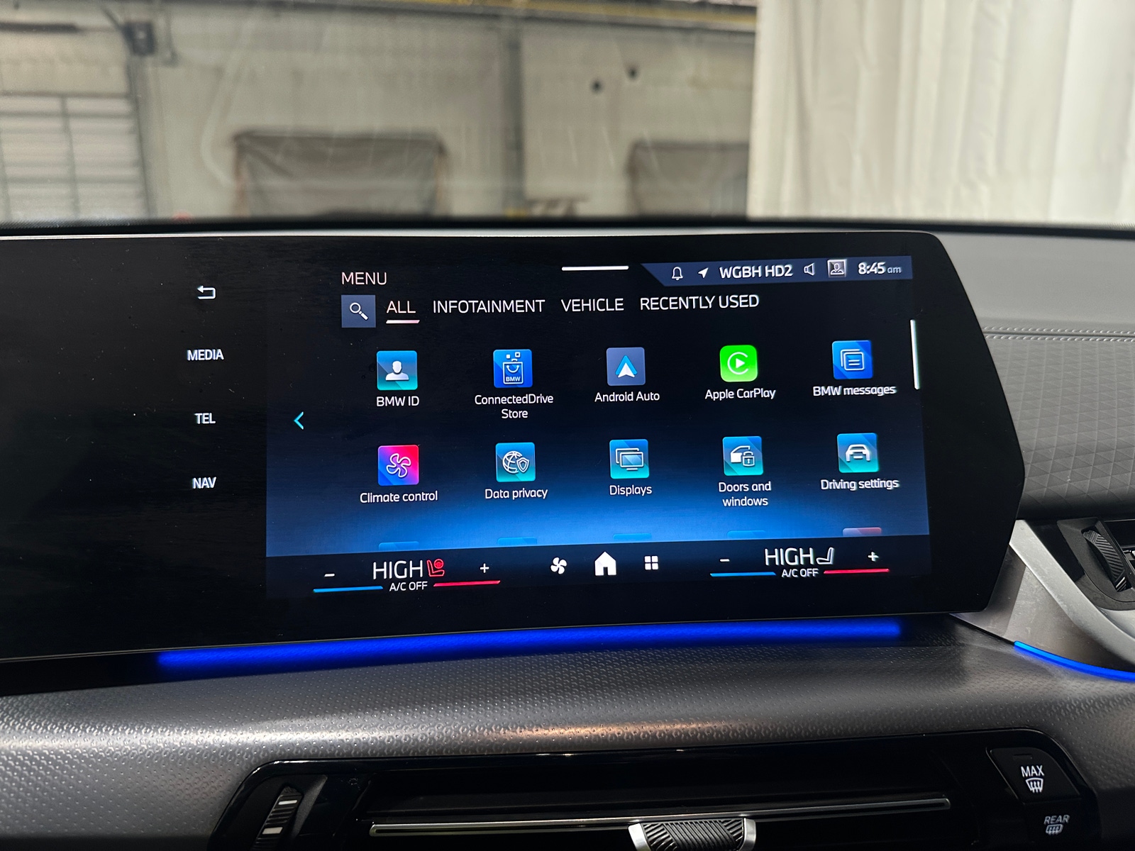 Thumbnail: 2025 BMW X2 - 3