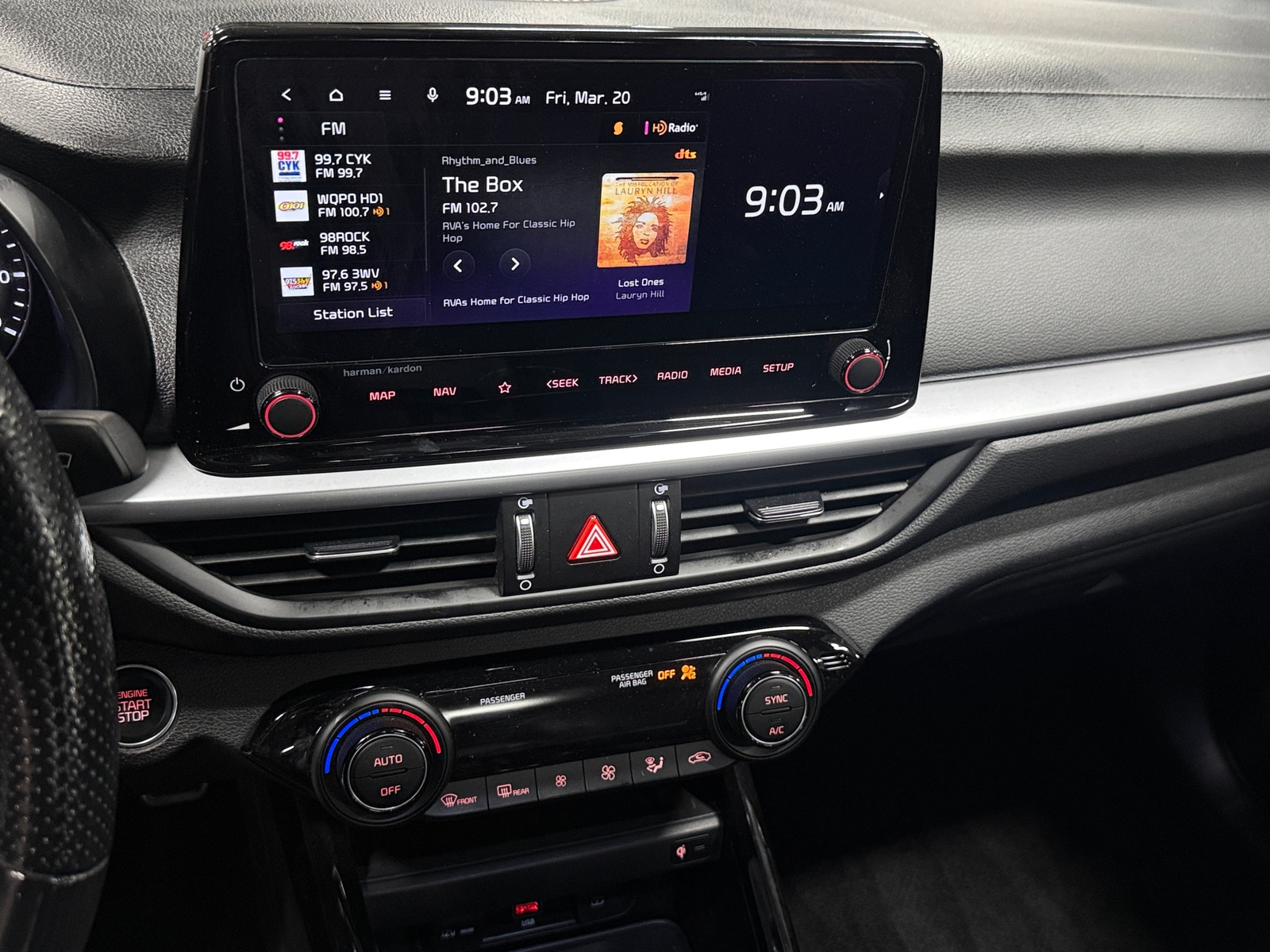 Thumbnail: 2024 Kia Forte - 3