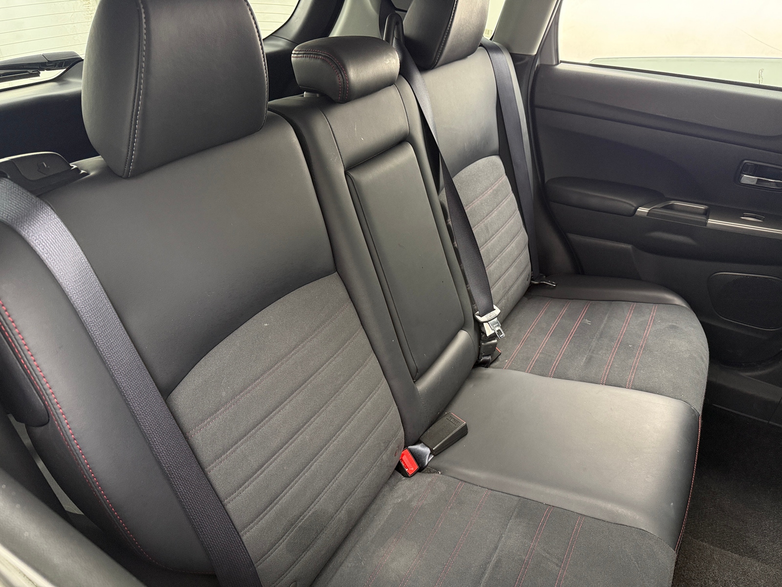 Thumbnail: 2024 Mitsubishi Outlander Sport - 5