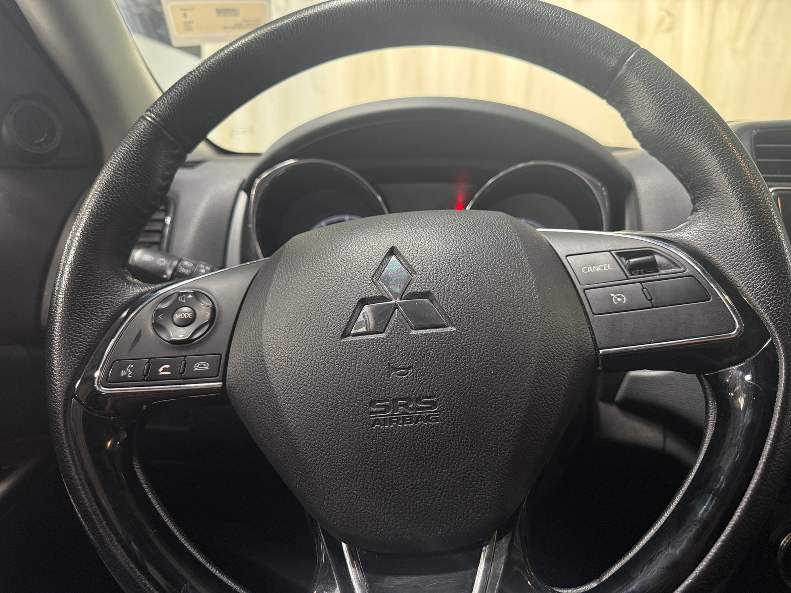 Thumbnail: 2024 Mitsubishi Outlander Sport - 4