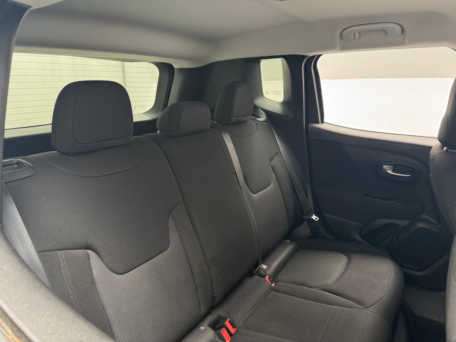 Thumbnail: 2021 Jeep Renegade - 6