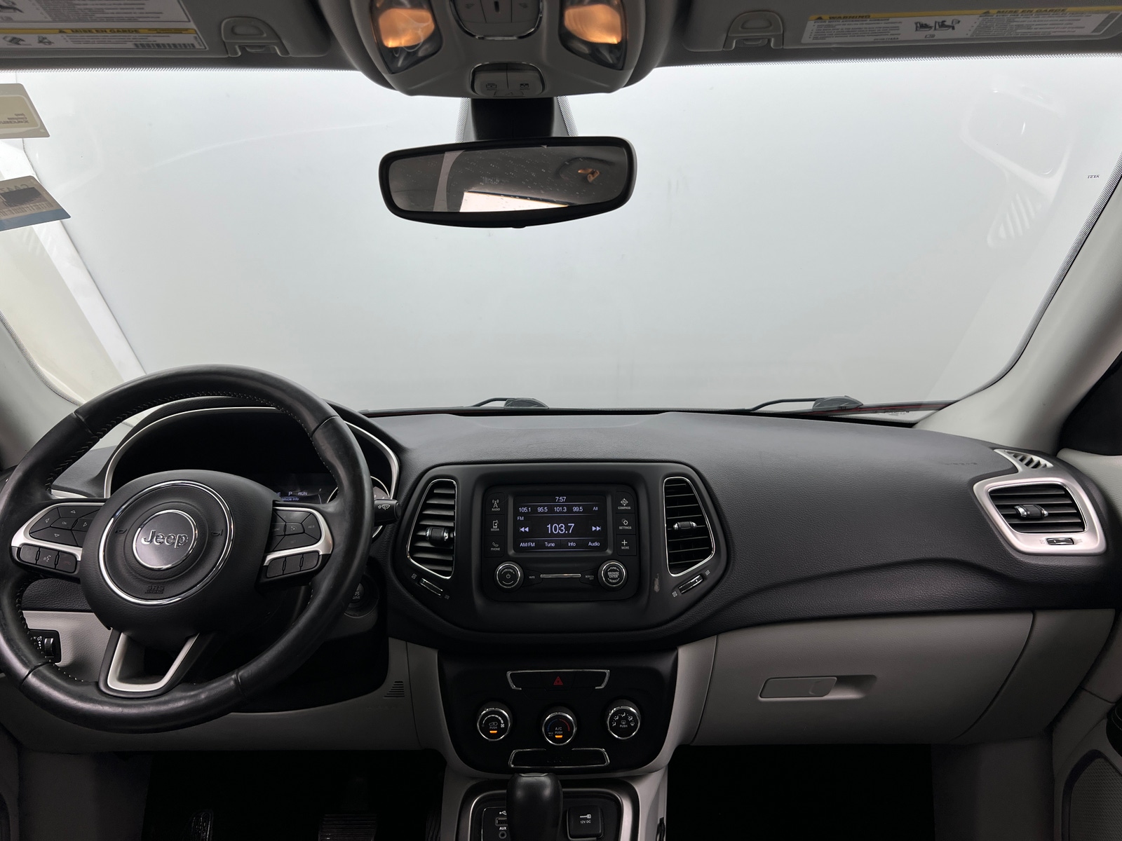 Thumbnail: 2018 Jeep Compass - 3