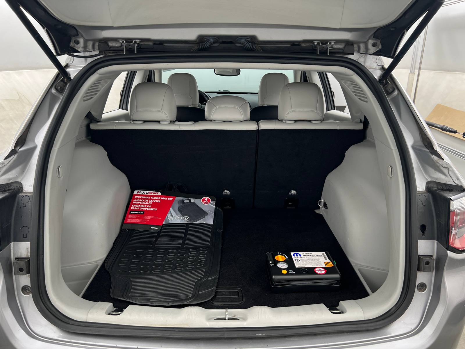 Thumbnail: 2018 Jeep Compass - 7