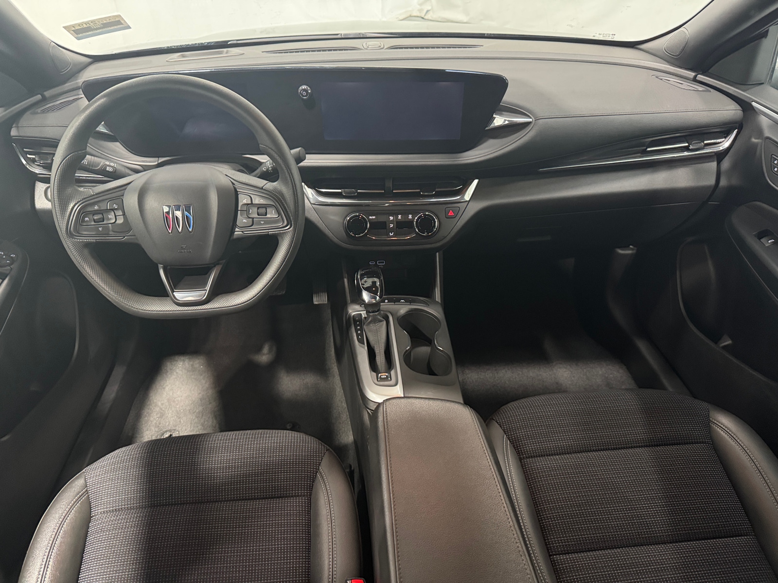 Thumbnail: 2025 Buick Envista - 2