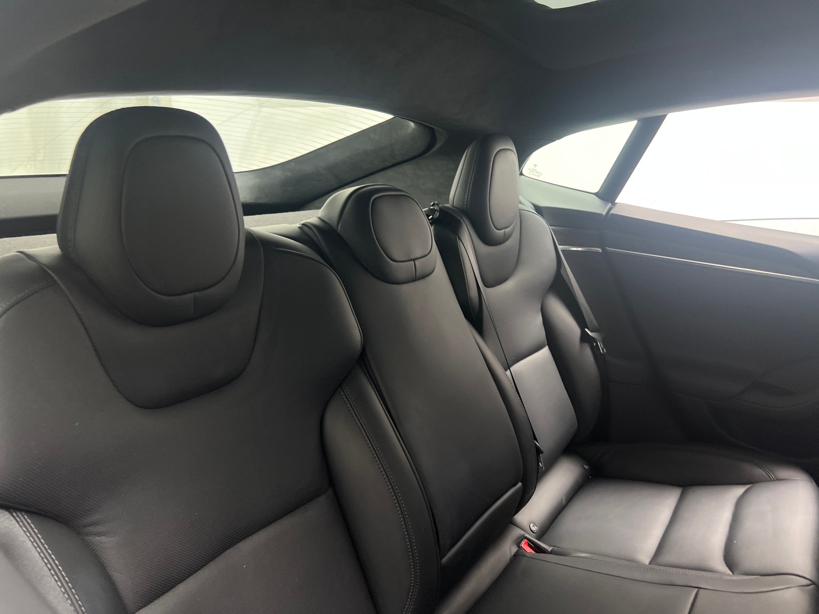 Thumbnail: 2022 Tesla Model S - 5