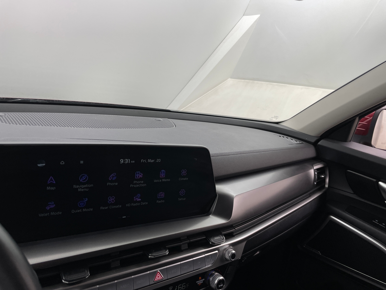 Thumbnail: 2023 Kia Telluride - 3