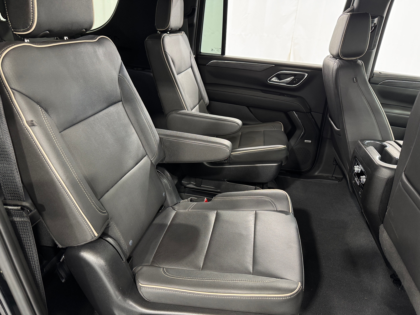 Thumbnail: 2023 GMC Yukon XL - 5