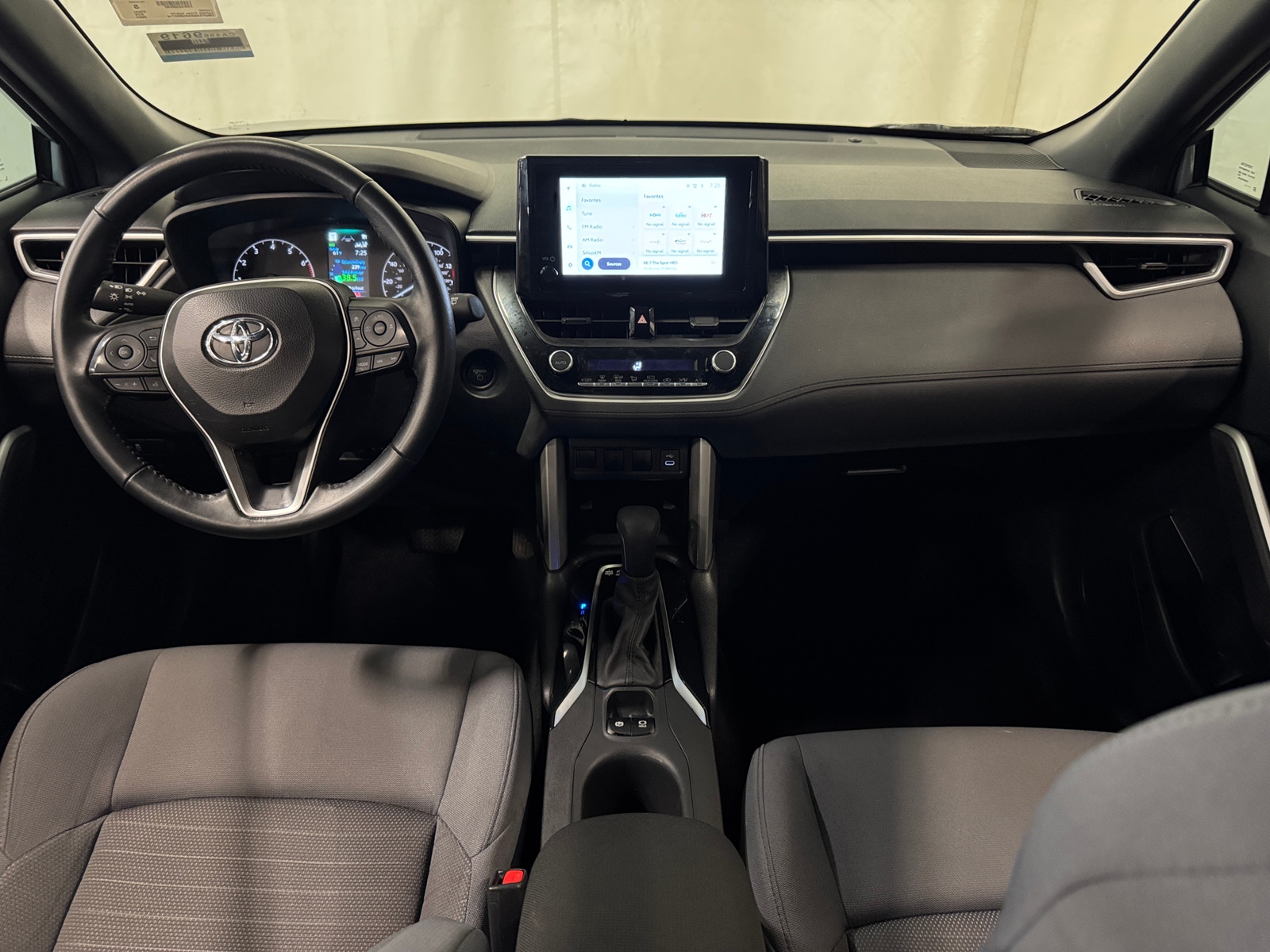 Thumbnail: 2024 Toyota Corolla Cross - 3