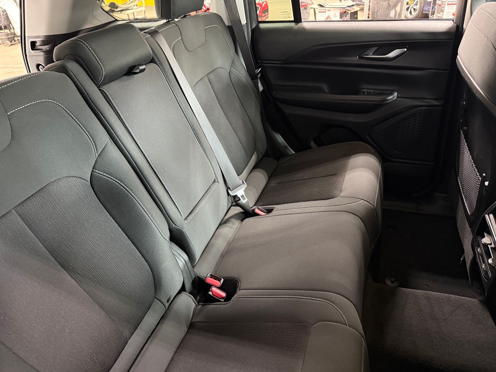 Thumbnail: 2023 Jeep Grand Cherokee - 6