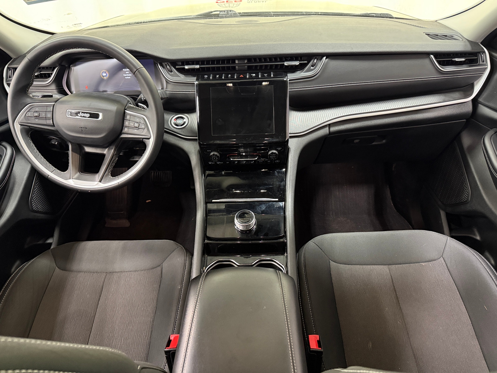 Thumbnail: 2023 Jeep Grand Cherokee - 3