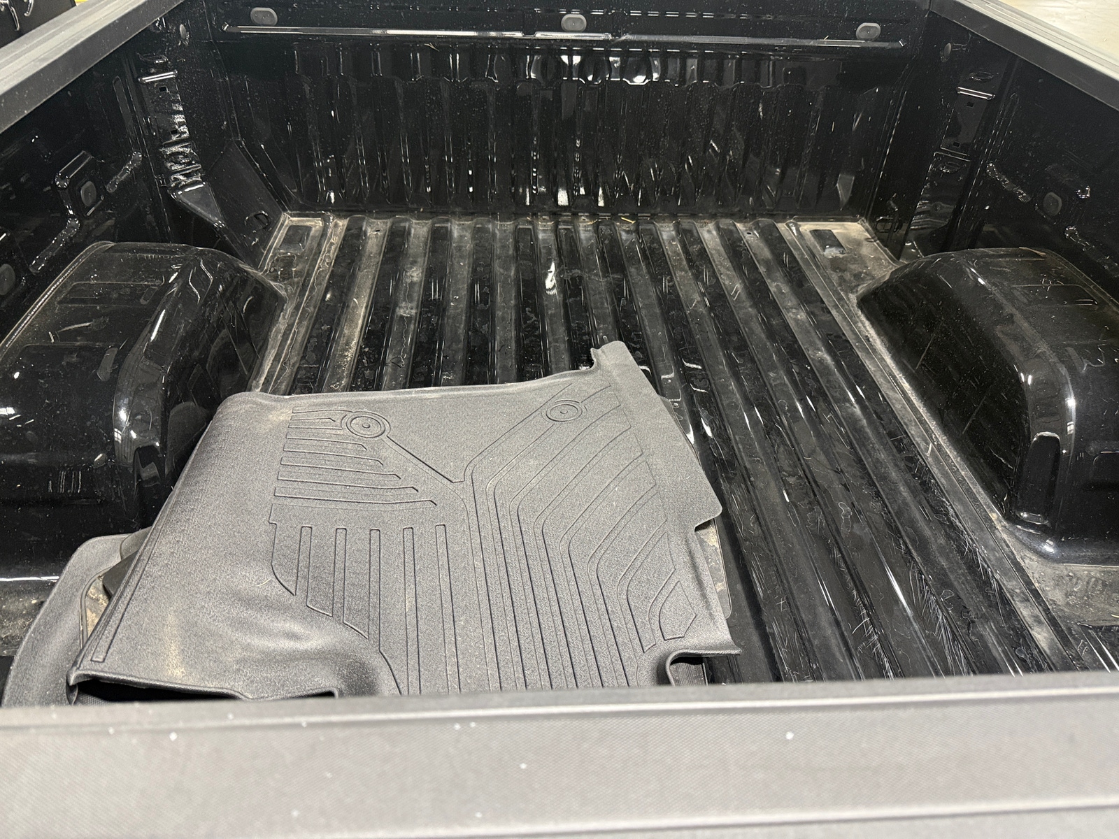 Thumbnail: 2025 Chevrolet Silverado 1500 - 7