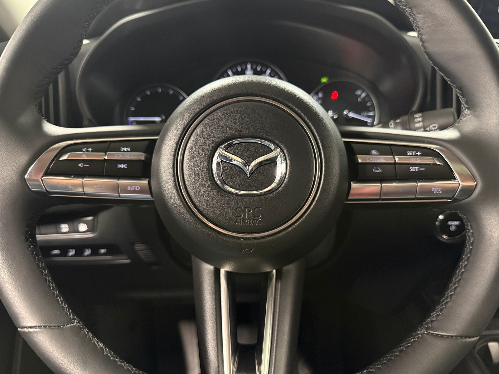 Thumbnail: 2025 Mazda CX-50 - 4