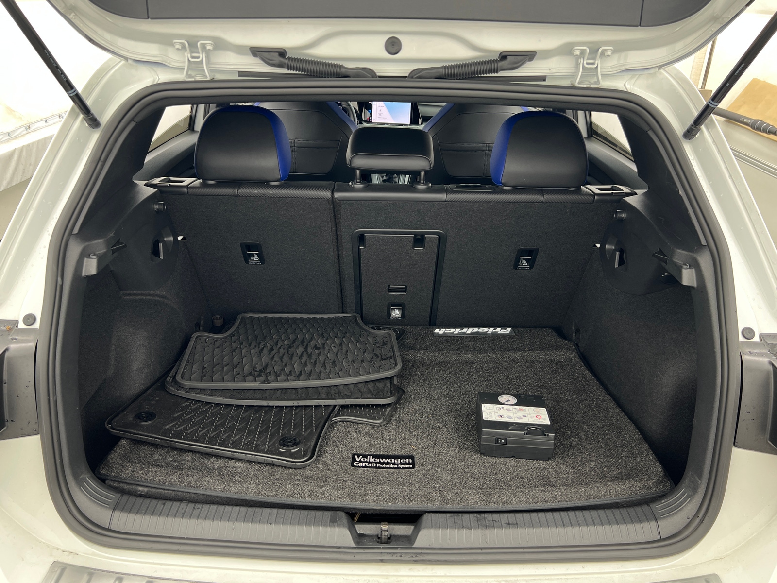 Thumbnail: 2022 Volkswagen Golf - 6