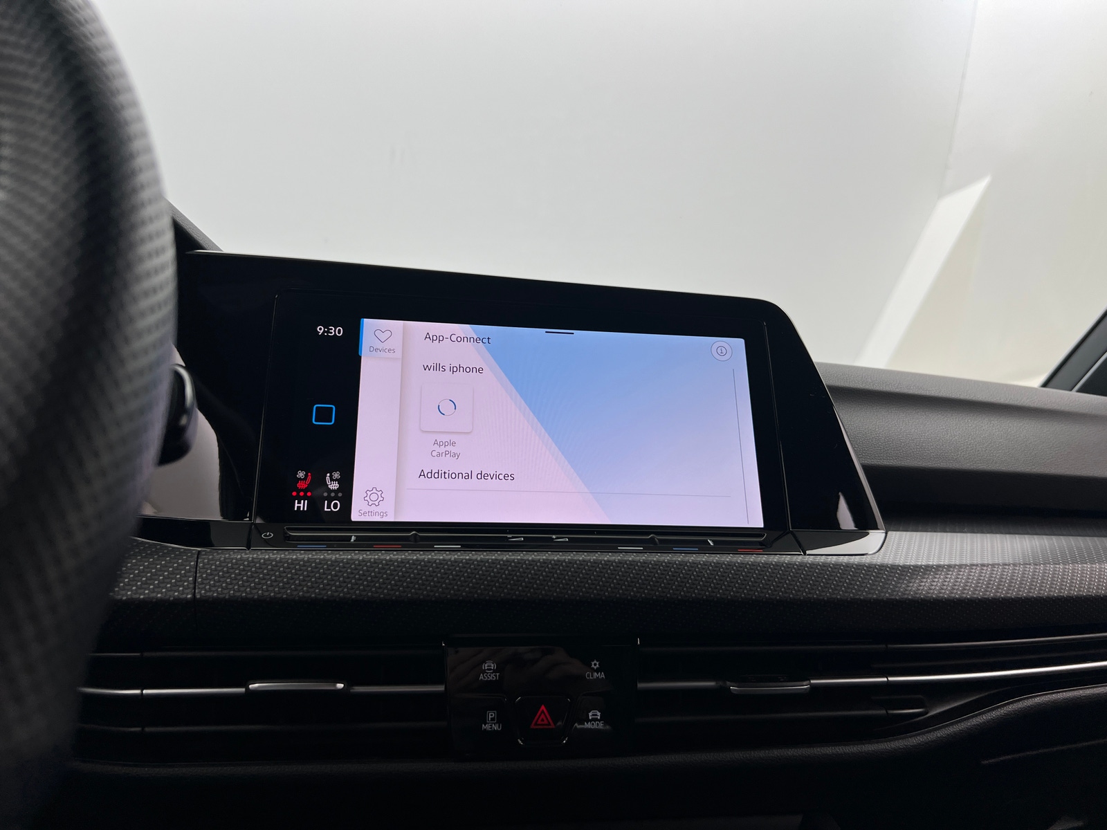 Thumbnail: 2022 Volkswagen Golf - 3