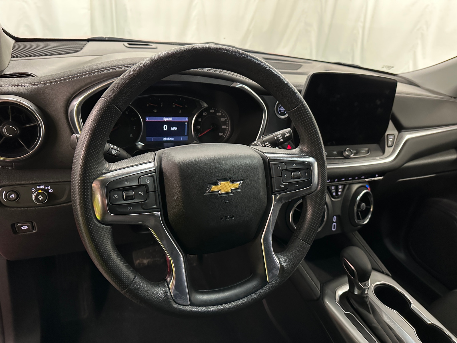 Thumbnail: 2025 Chevrolet Blazer - 5