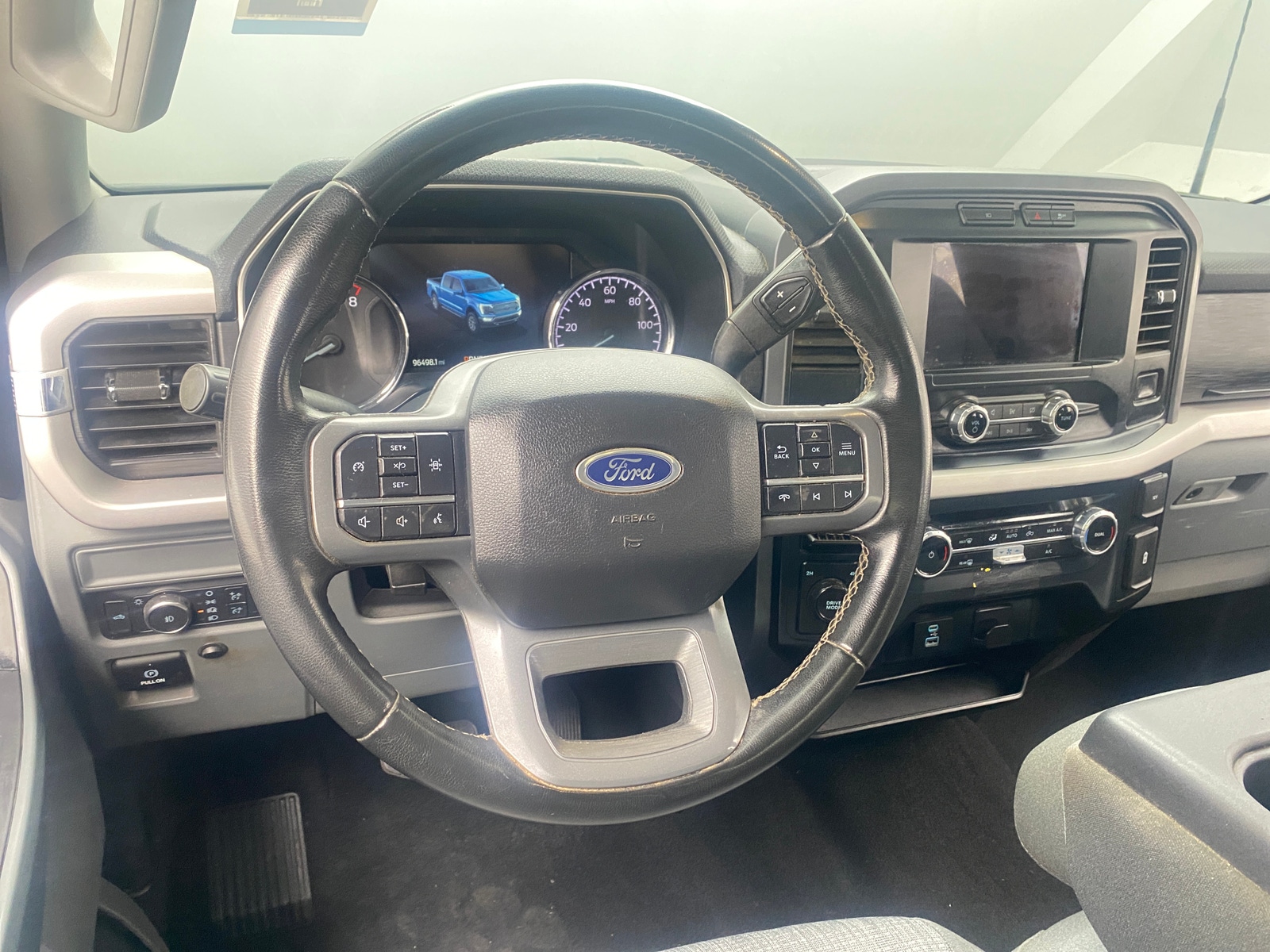 Thumbnail: 2023 Ford Econoline - 5