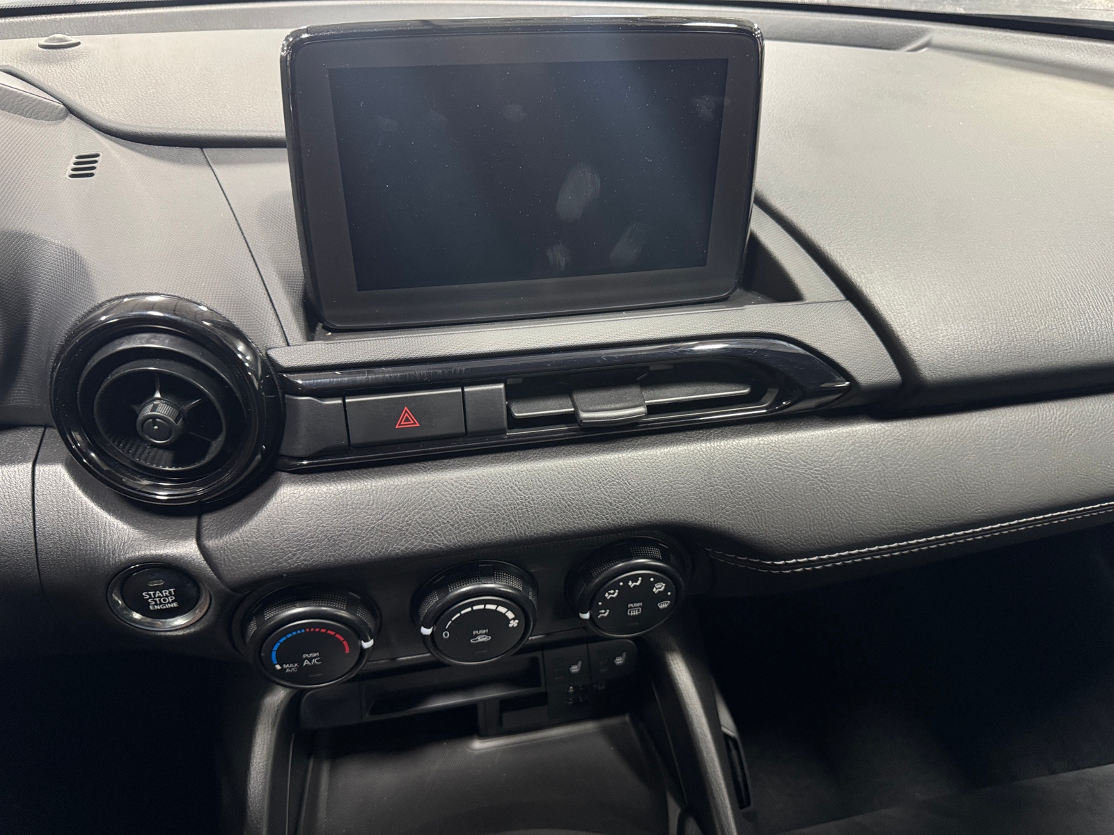 Thumbnail: 2023 Mazda MX-5 Miata - 4