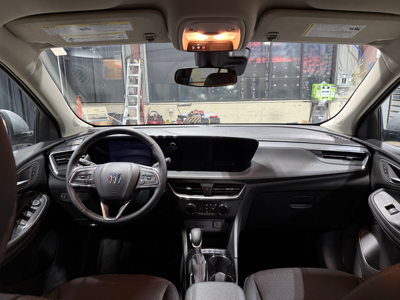 Thumbnail: 2025 Buick Encore GX - 3