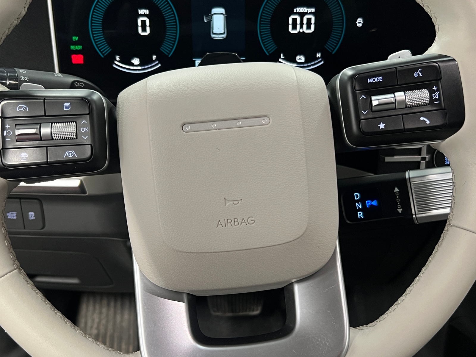 Thumbnail: 2025 Hyundai Santa Fe - 3