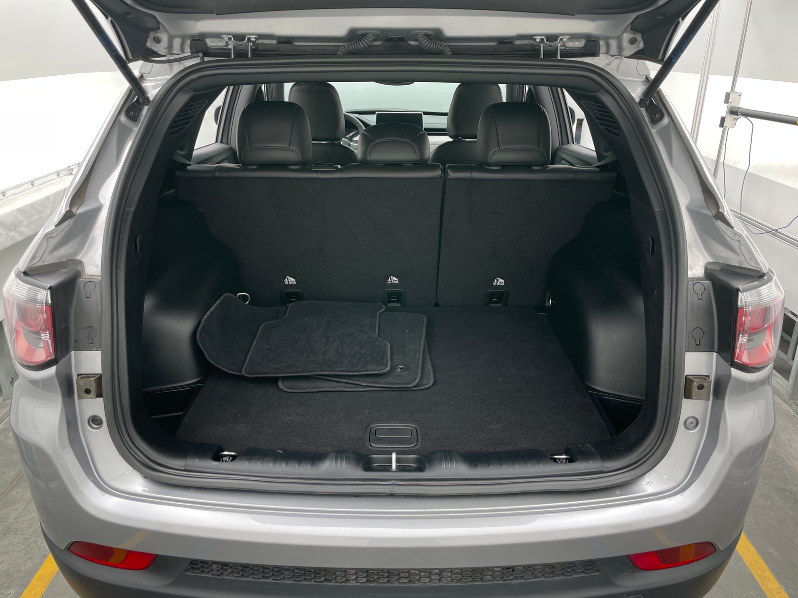 Thumbnail: 2024 Jeep Compass - 6