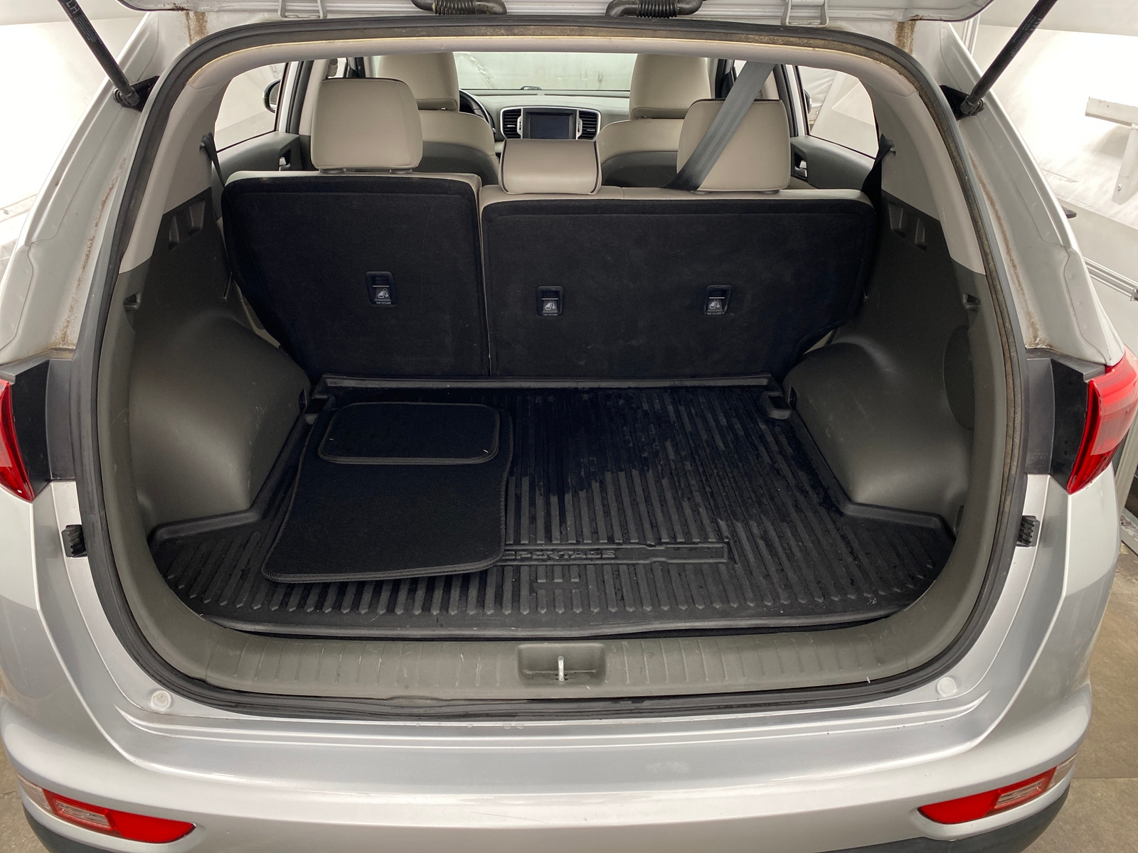 Thumbnail: 2018 Kia Sportage - 6