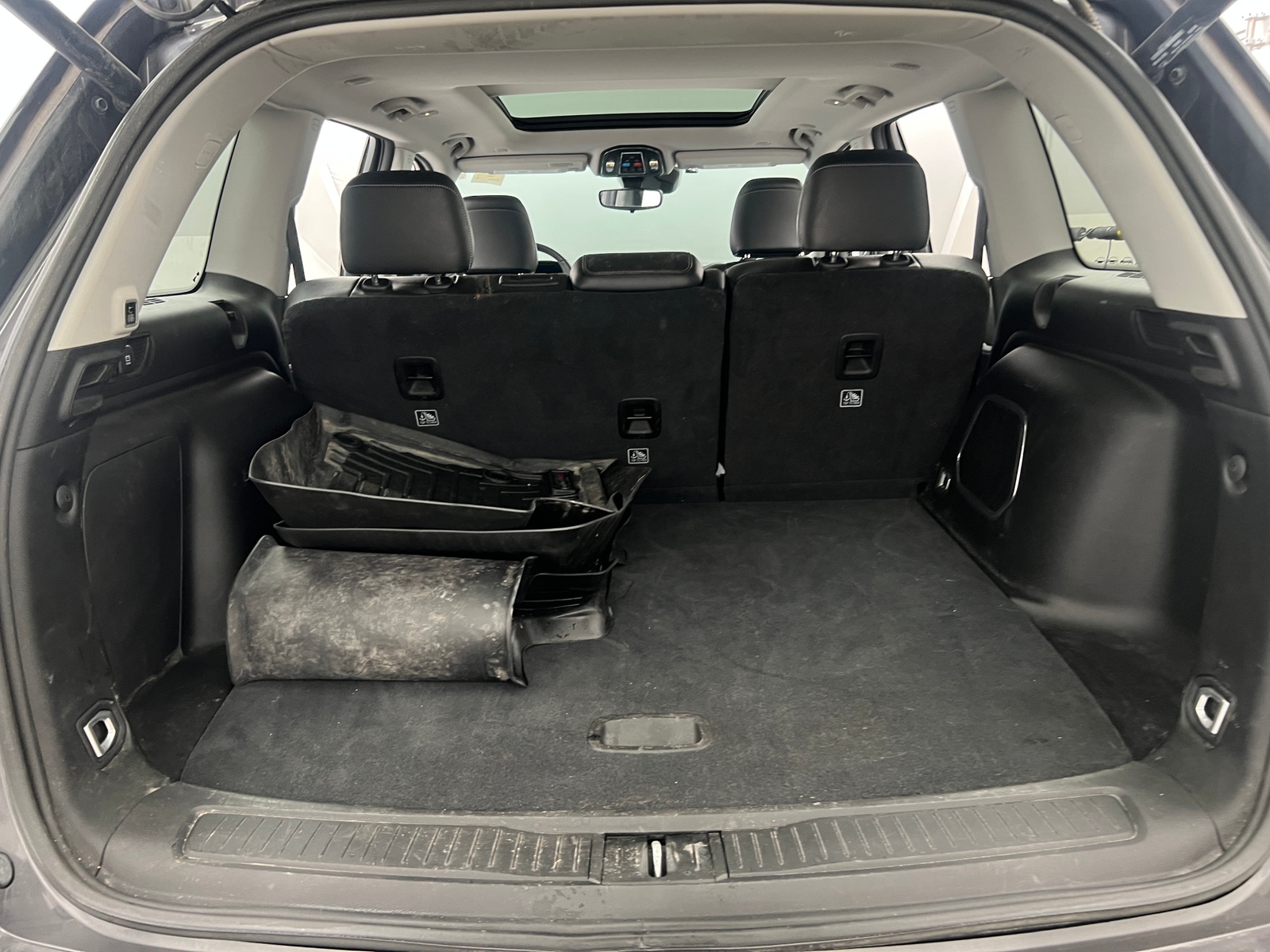 Thumbnail: 2022 Jeep Grand Cherokee - 6