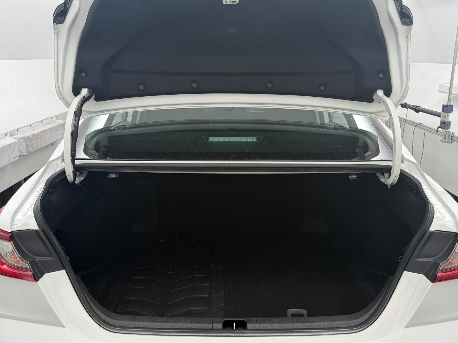 Thumbnail: 2025 Toyota Camry - 7