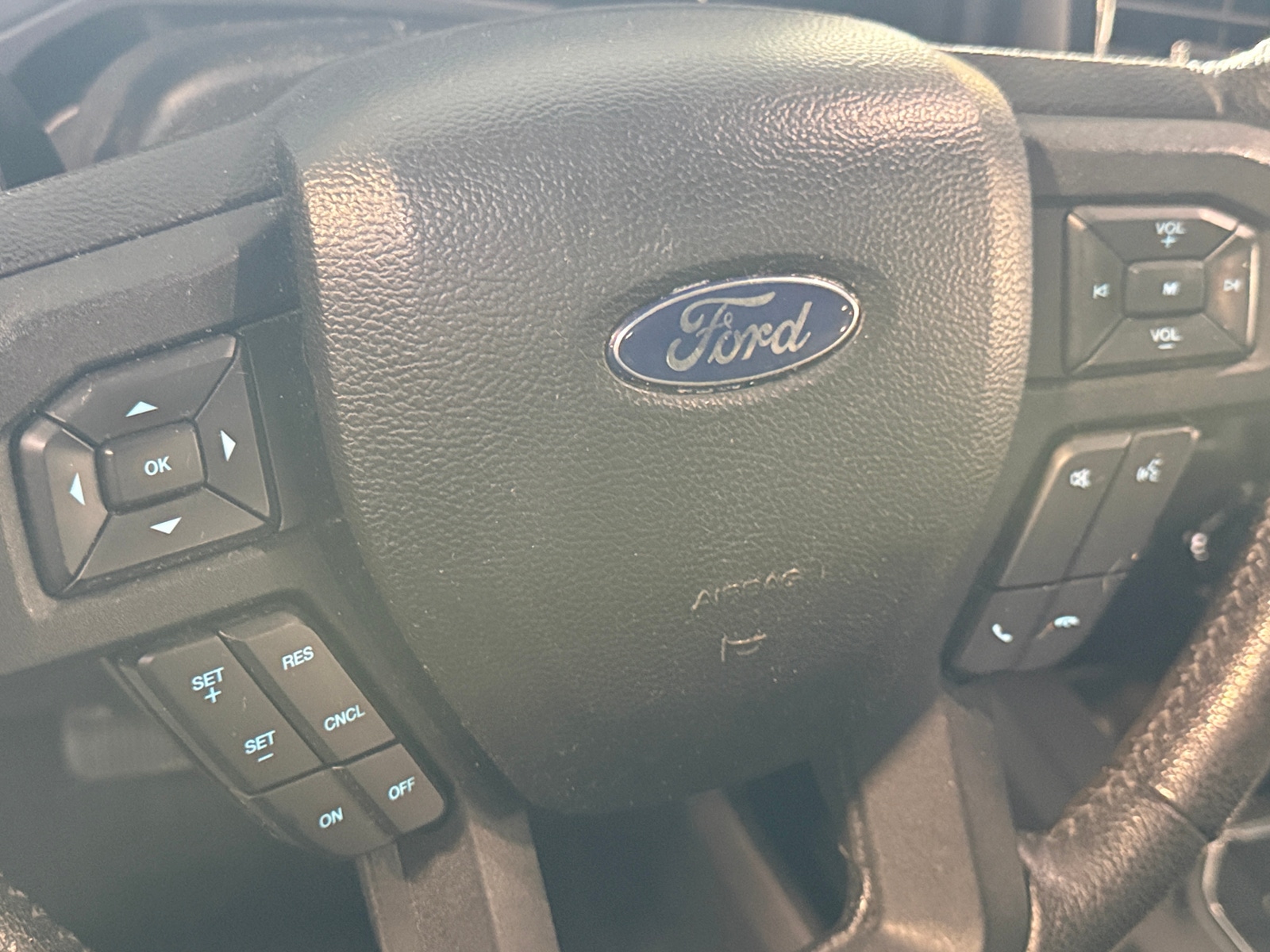 Thumbnail: 2016 Ford Econoline - 5