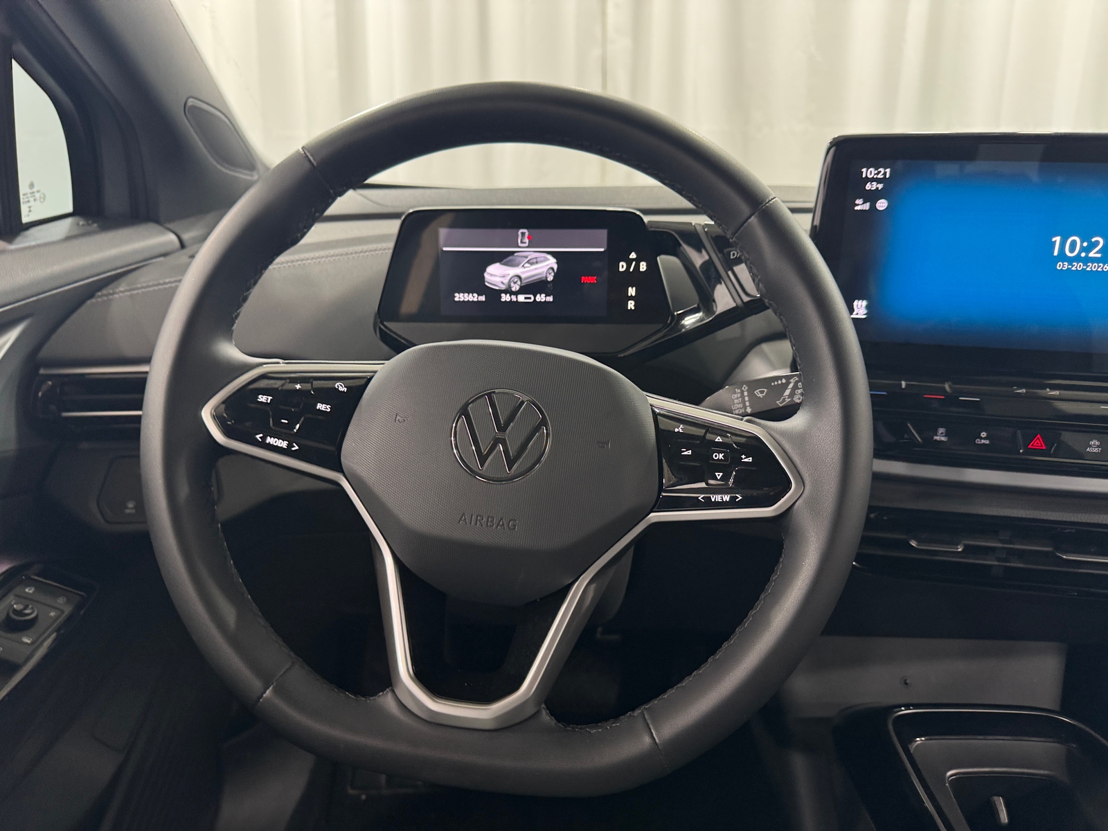 Thumbnail: 2023 Volkswagen ID.4 - 5