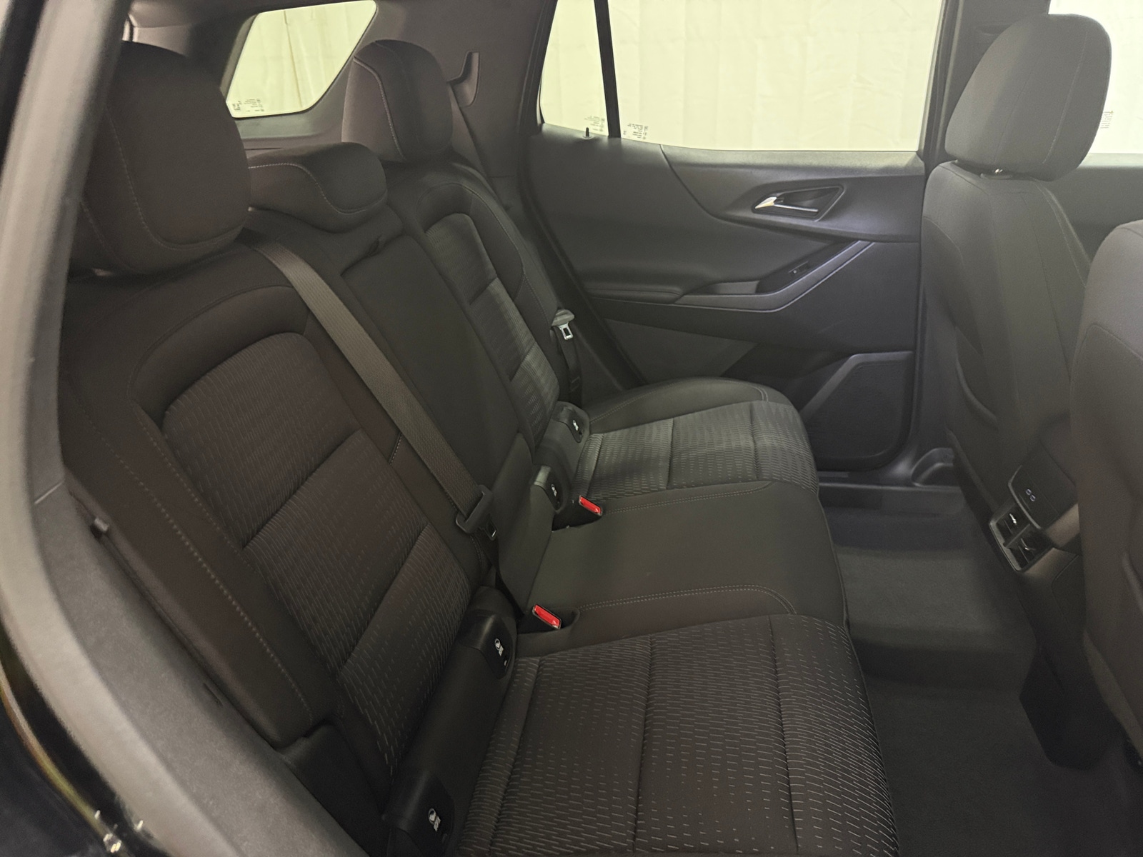 Thumbnail: 2025 Chevrolet Equinox - 6