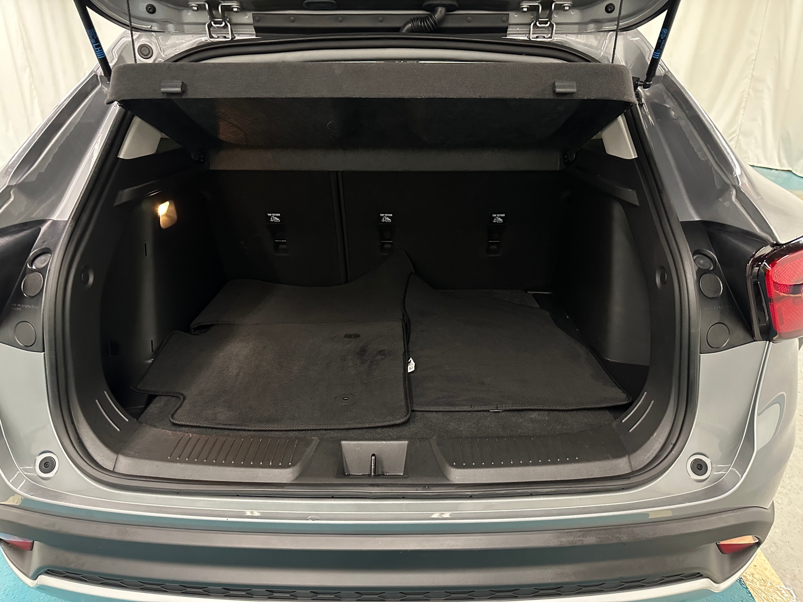 Thumbnail: 2025 Chevrolet Trax - 7