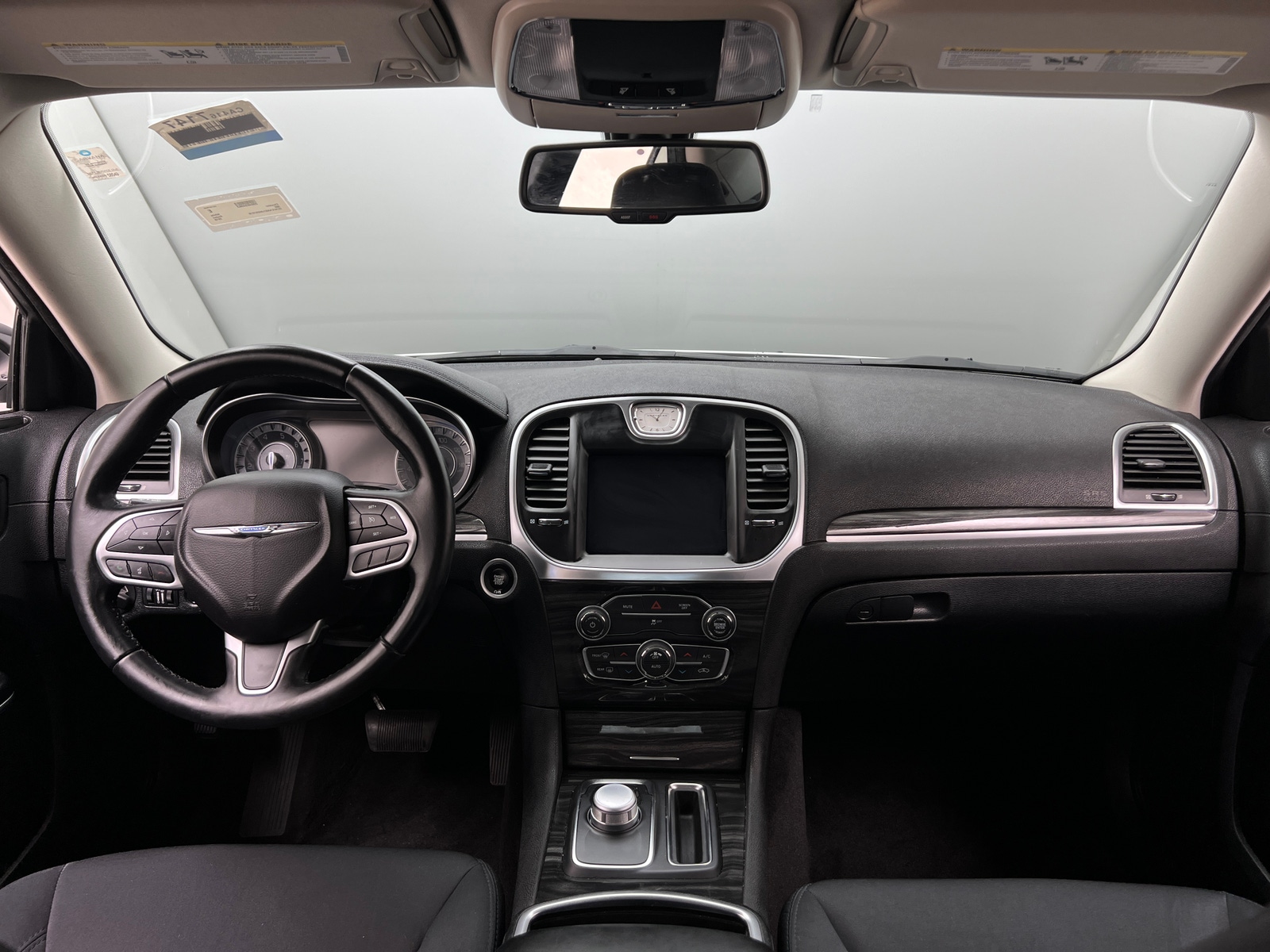 Thumbnail: 2018 Chrysler 300 - 3