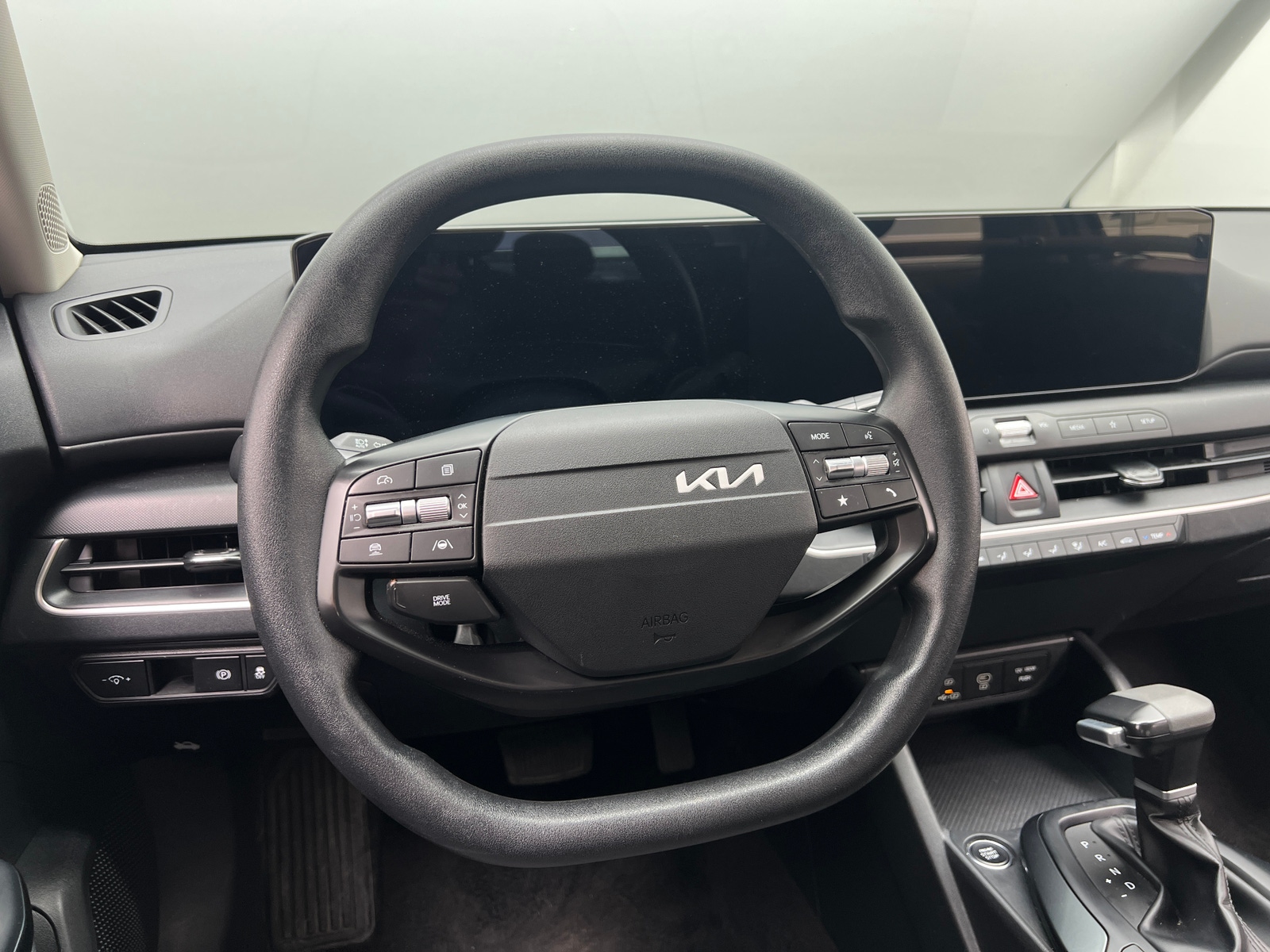 Thumbnail: 2025 Kia K4 - 5