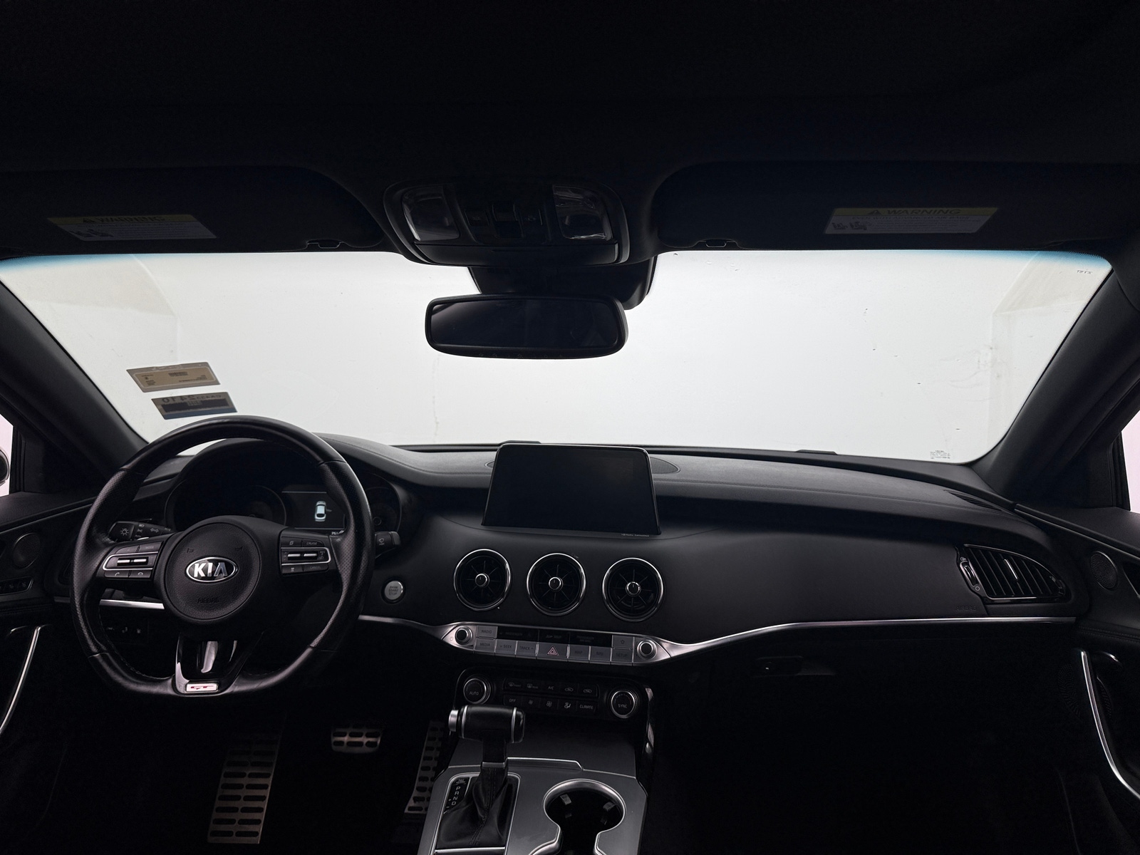 Thumbnail: 2020 Kia Stinger - 2