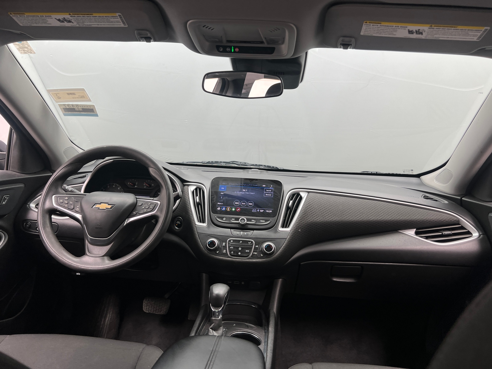 Thumbnail: 2023 Chevrolet Malibu - 3