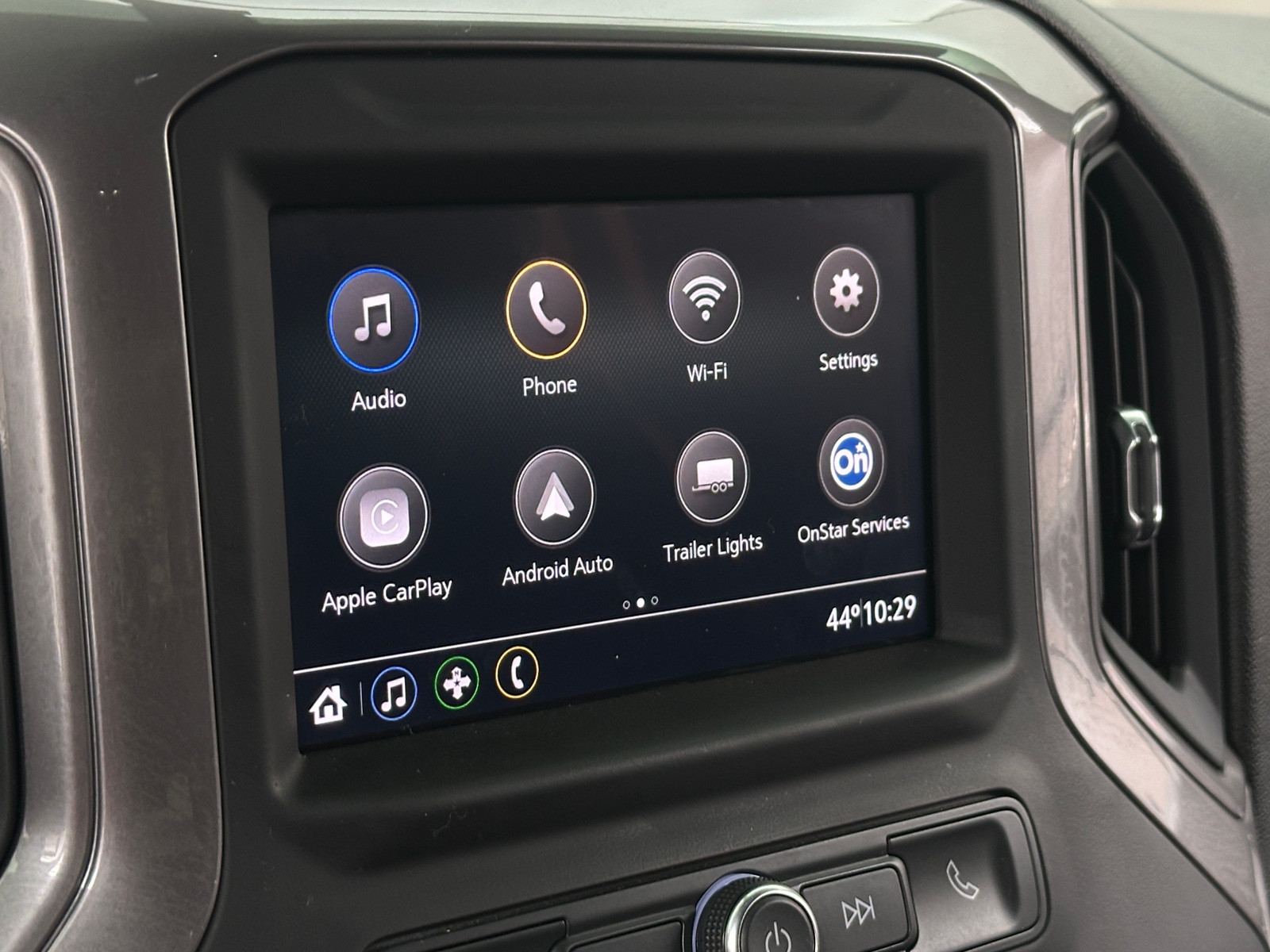 Thumbnail: 2021 Chevrolet Silverado 2500 - 4