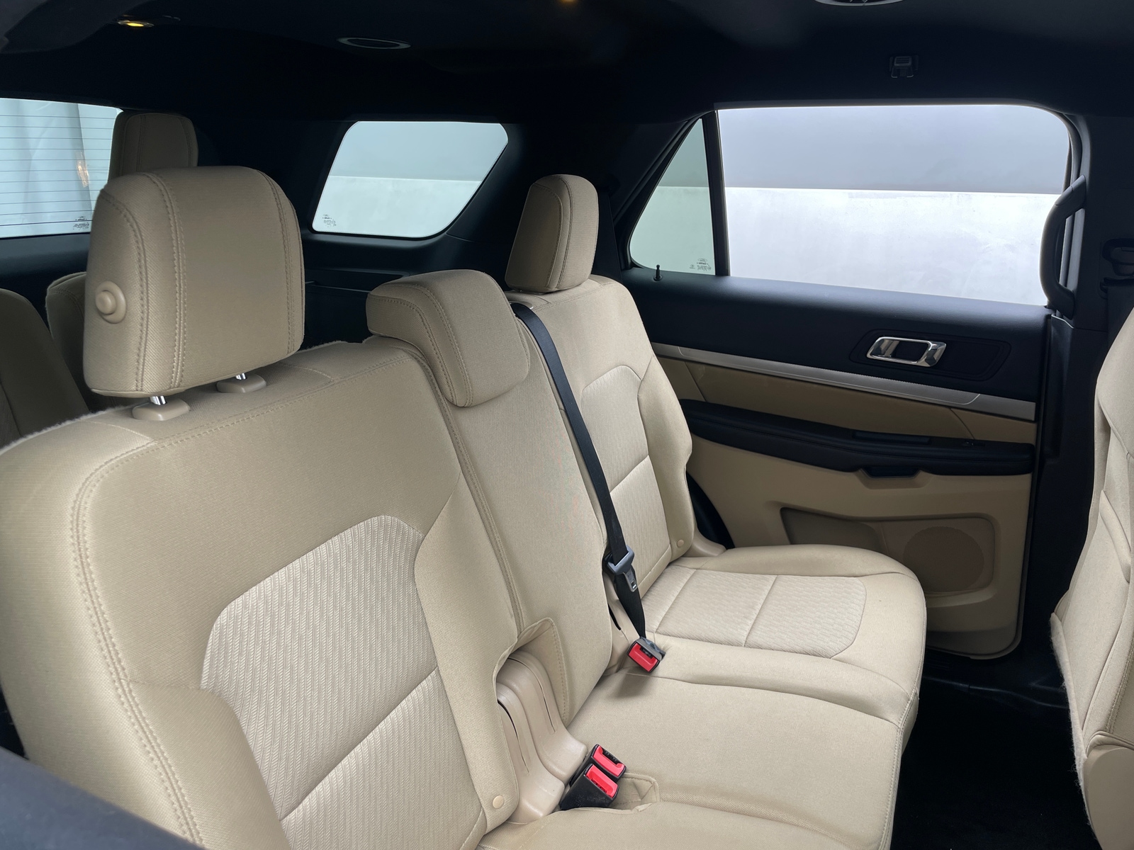 Thumbnail: 2016 Ford Explorer - 6