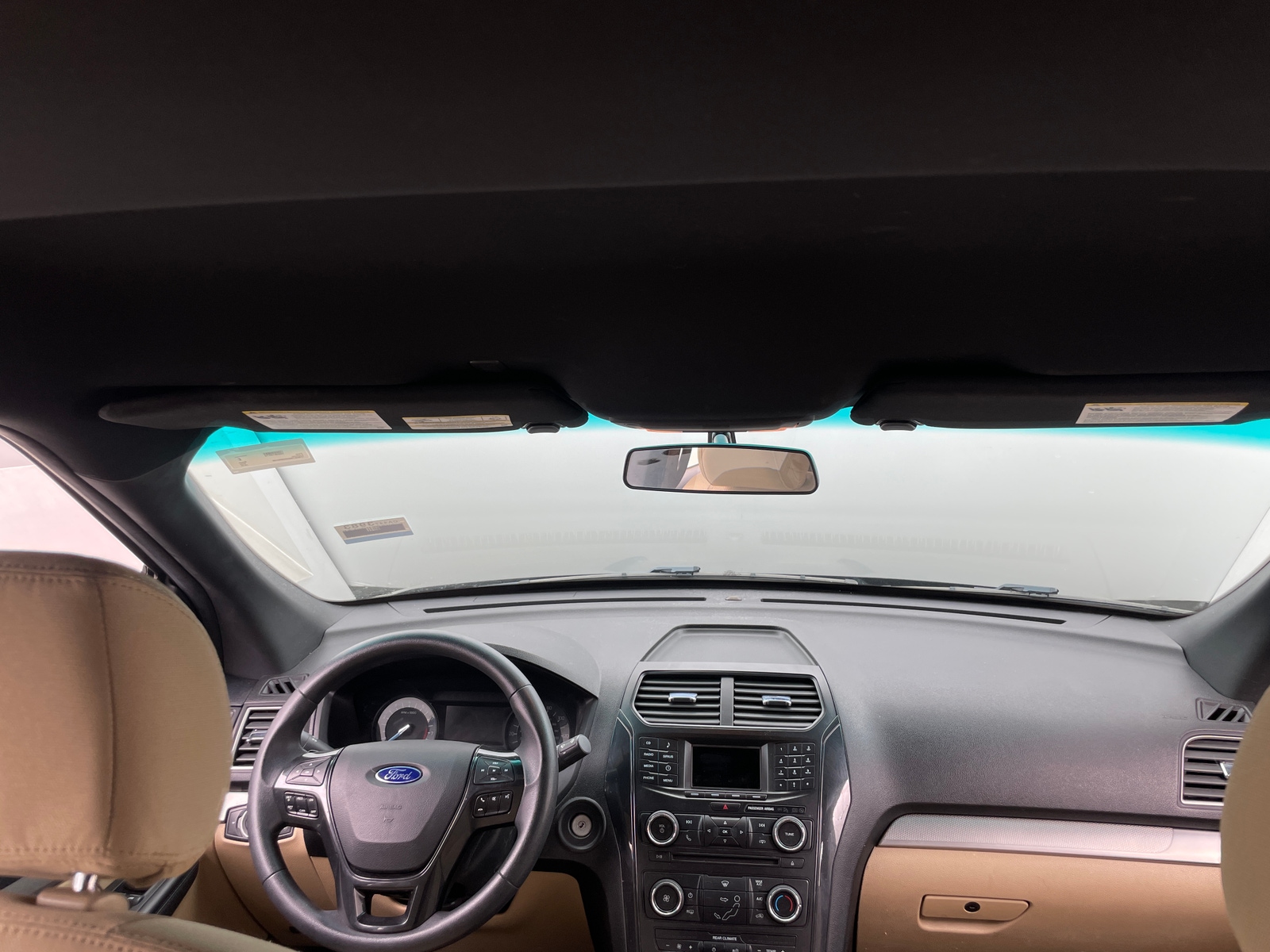 Thumbnail: 2016 Ford Explorer - 3