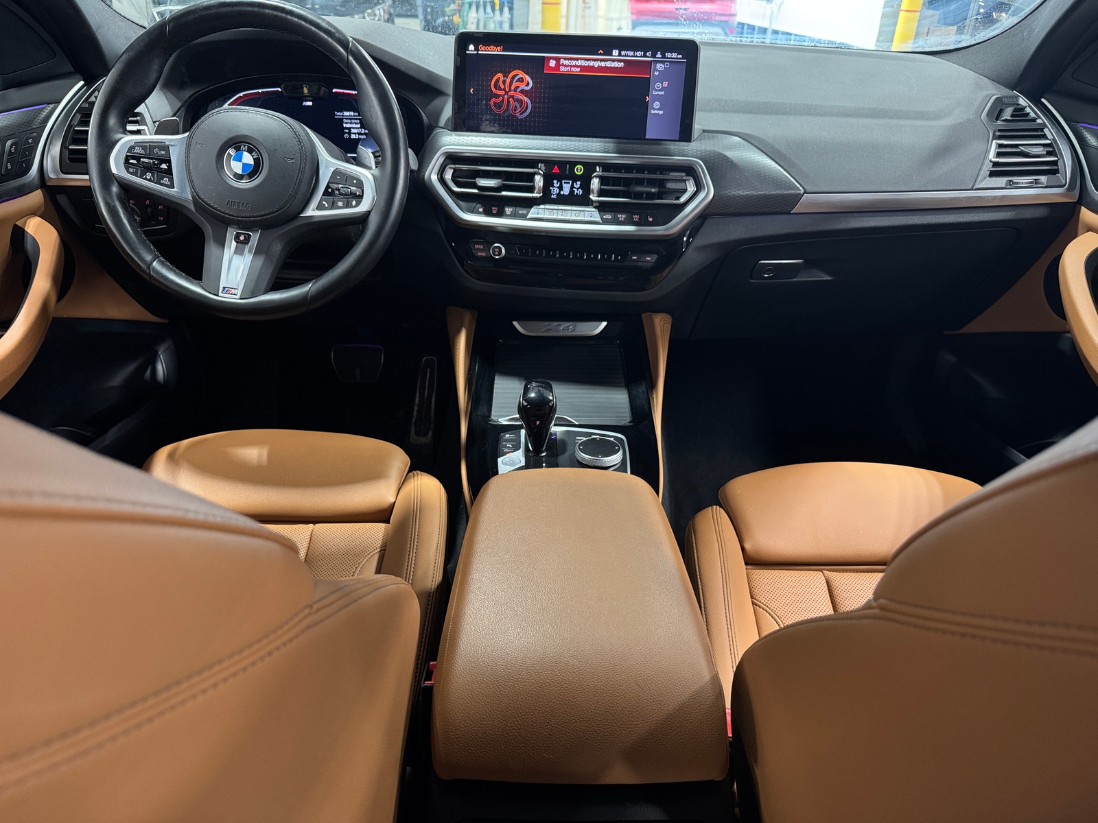 Thumbnail: 2024 BMW X4 - 3