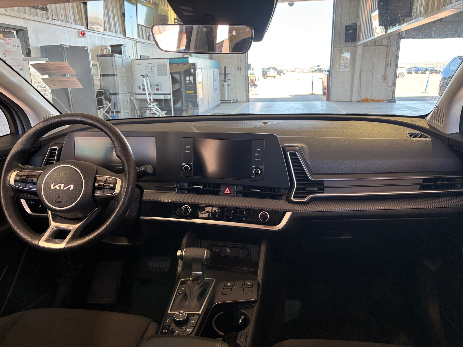 Thumbnail: 2025 Kia Sportage - 3