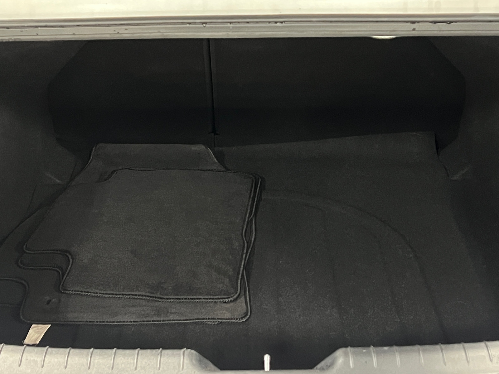 Thumbnail: 2023 Hyundai Elantra - 6