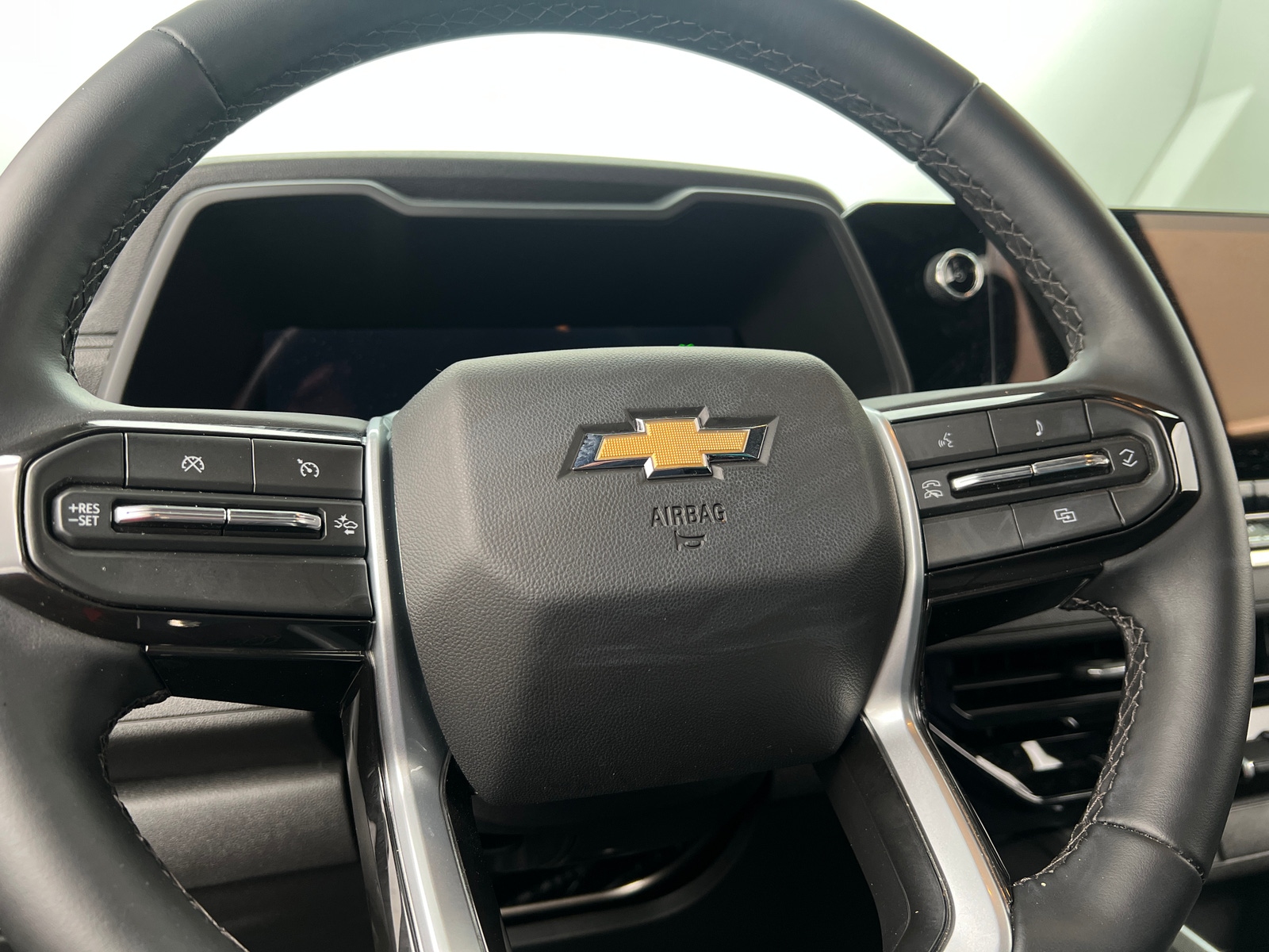 Thumbnail: 2026 Chevrolet Colorado - 5