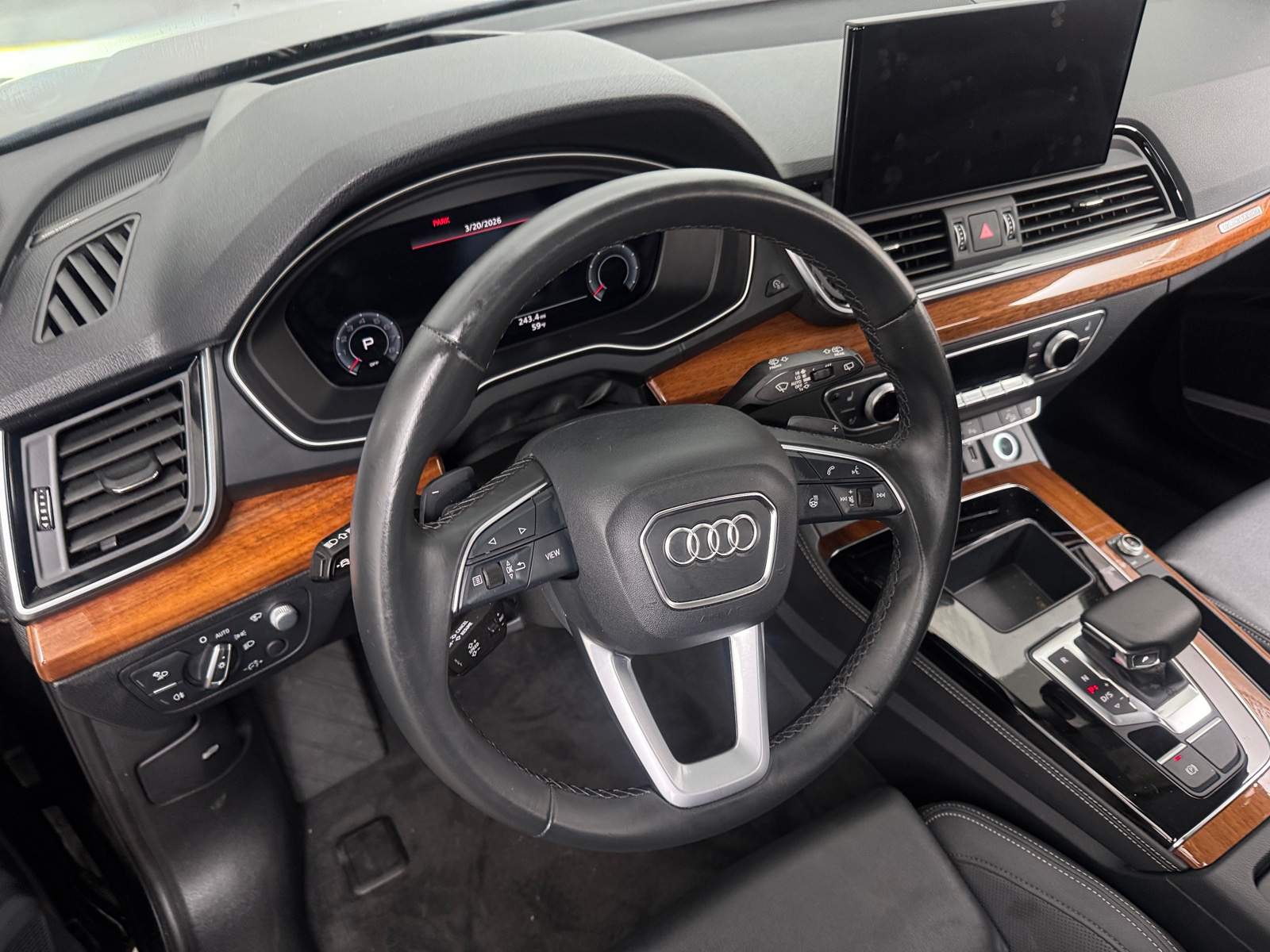 Thumbnail: 2023 Audi Q5 - 4