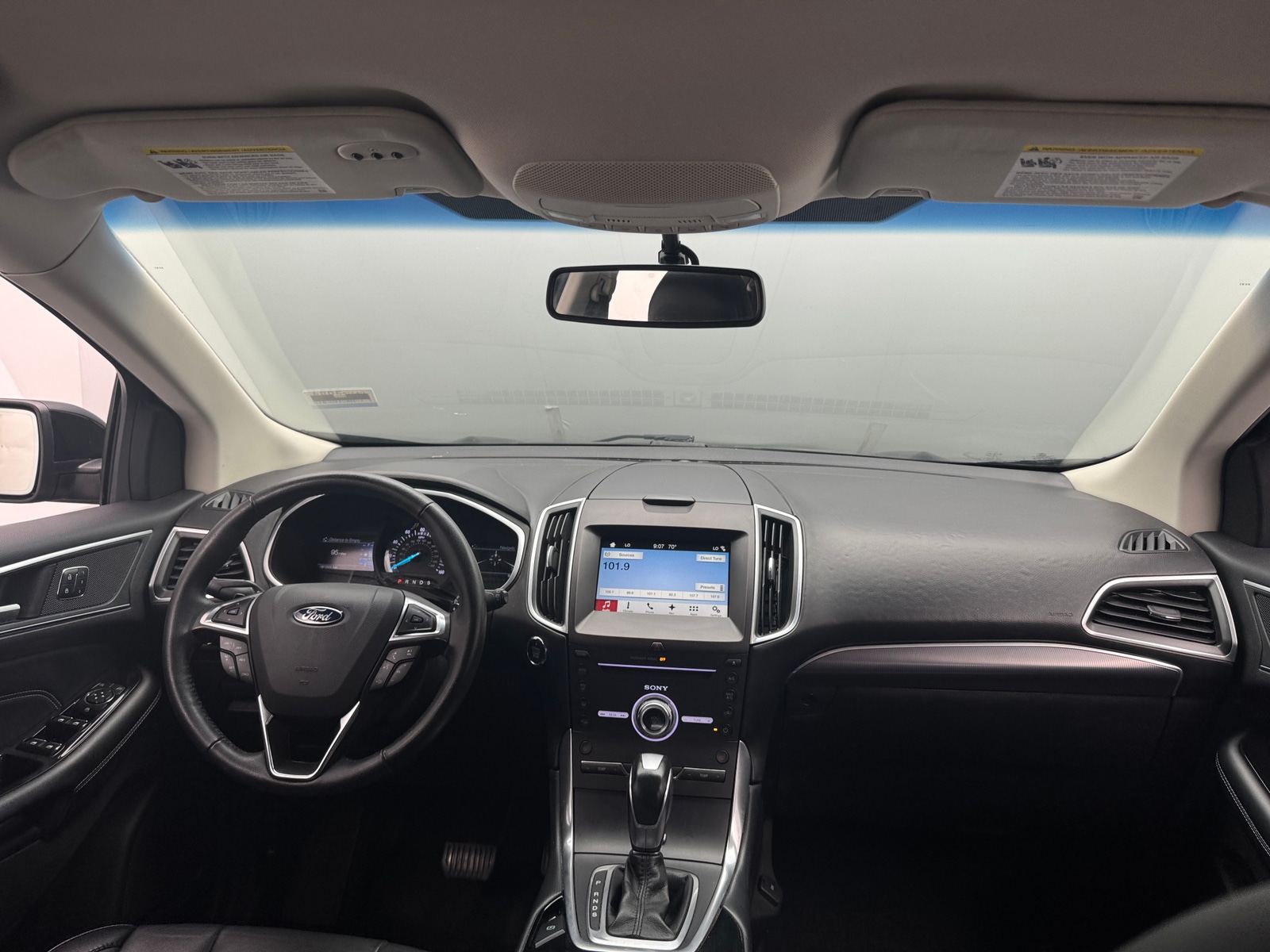 Thumbnail: 2017 Ford Edge - 2