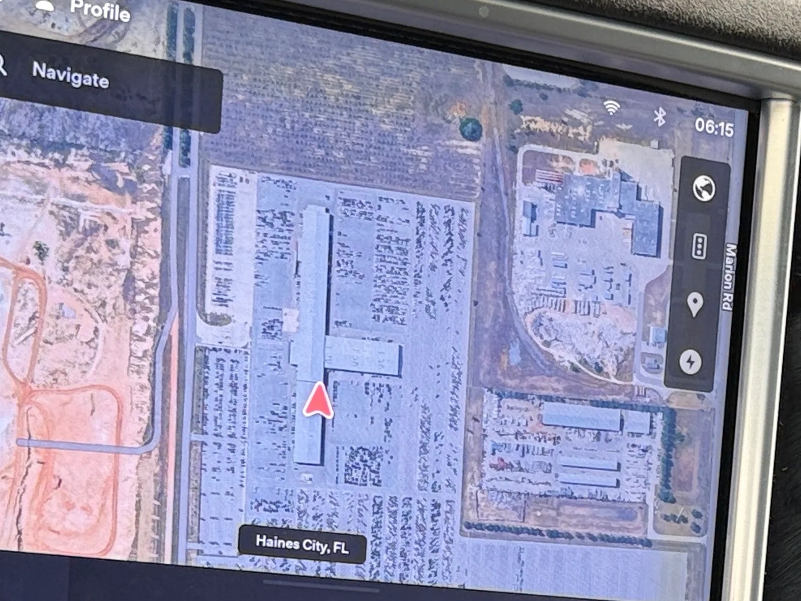 Thumbnail: 2014 Tesla Model S - 4