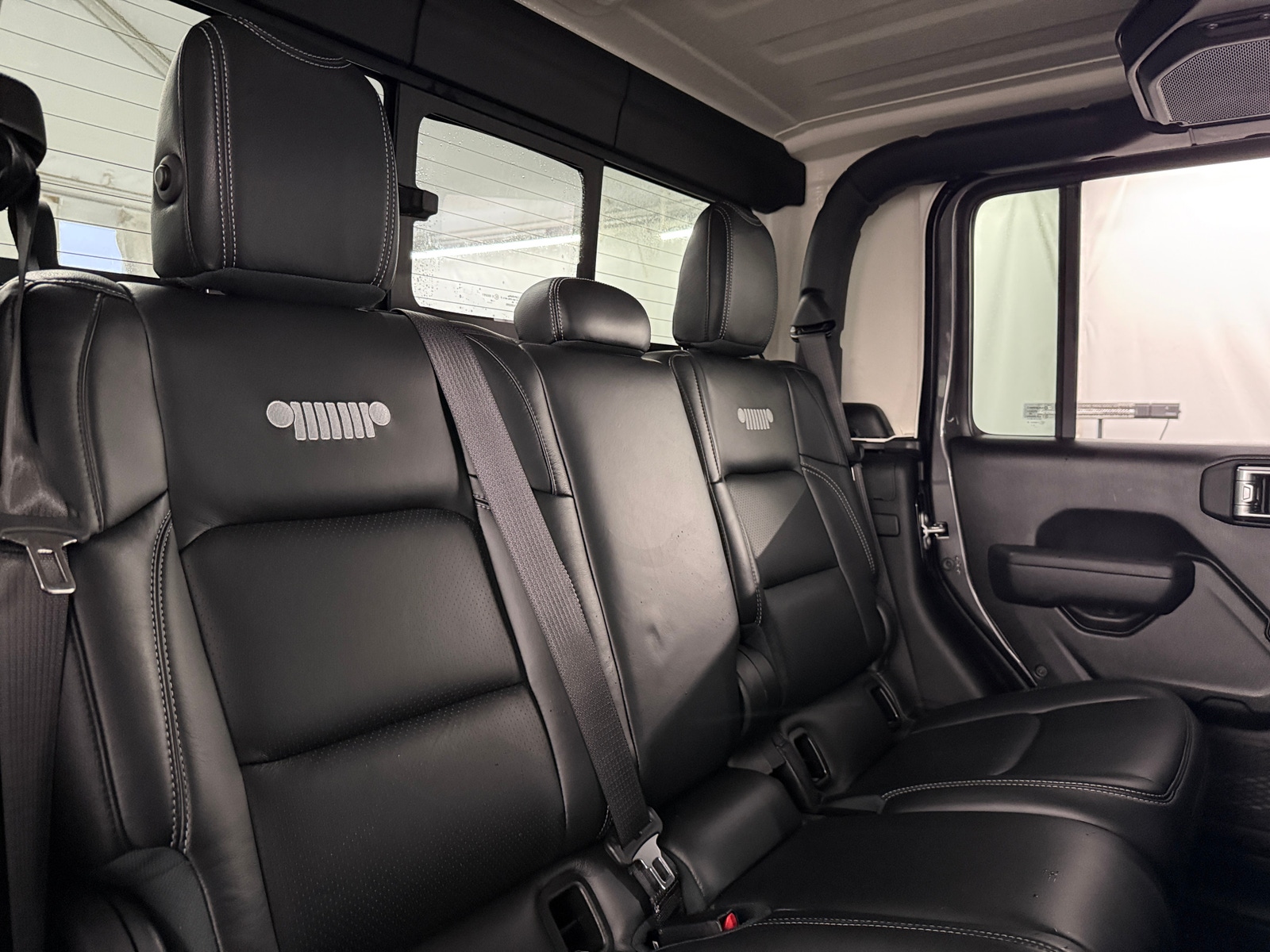 Thumbnail: 2022 Jeep Gladiator - 6